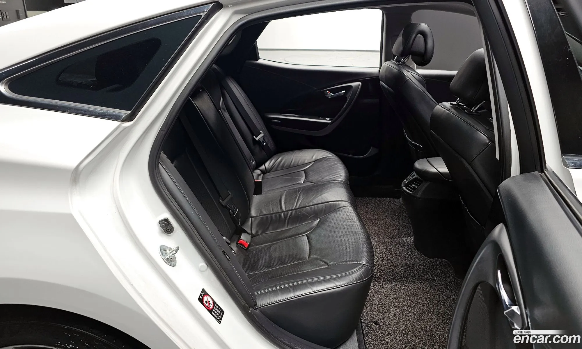 Hyundai Grandeur HG 2014 — 15