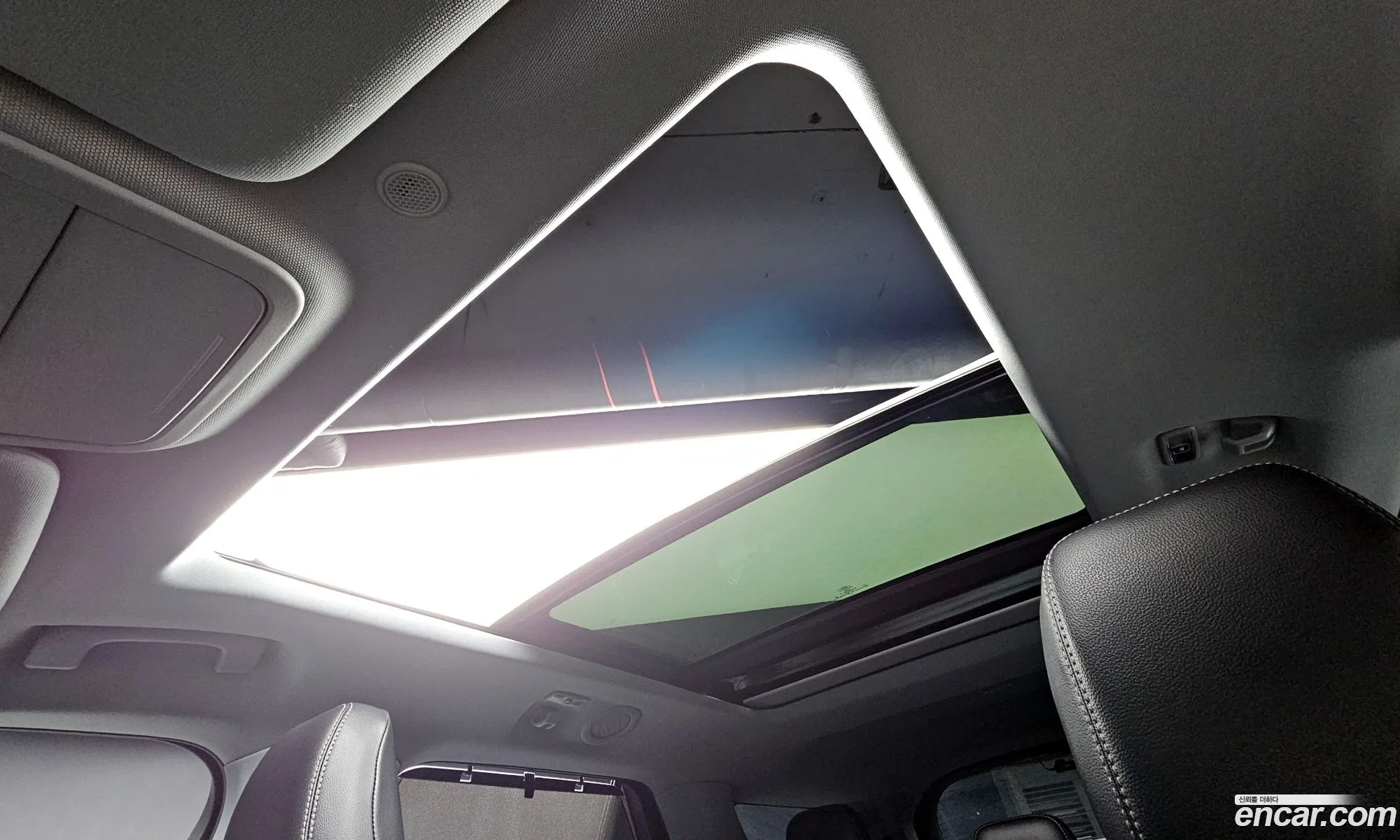 Ford Explorer 6th Gen 2022 1FMSK8FH2NGB06555 — 5