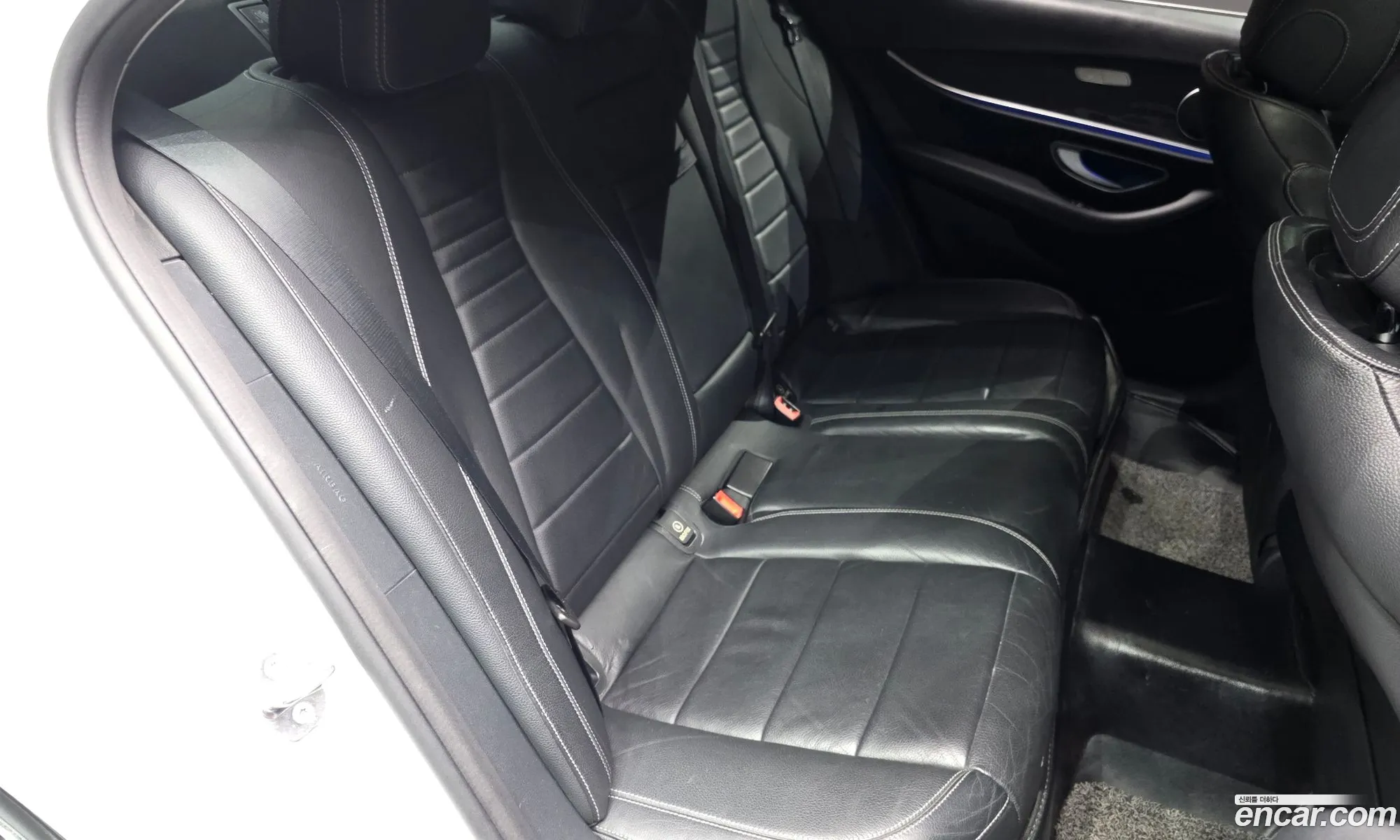 Mercedes-Benz E-Class W213 2017 WDDZF0FB3HA195702 — 3