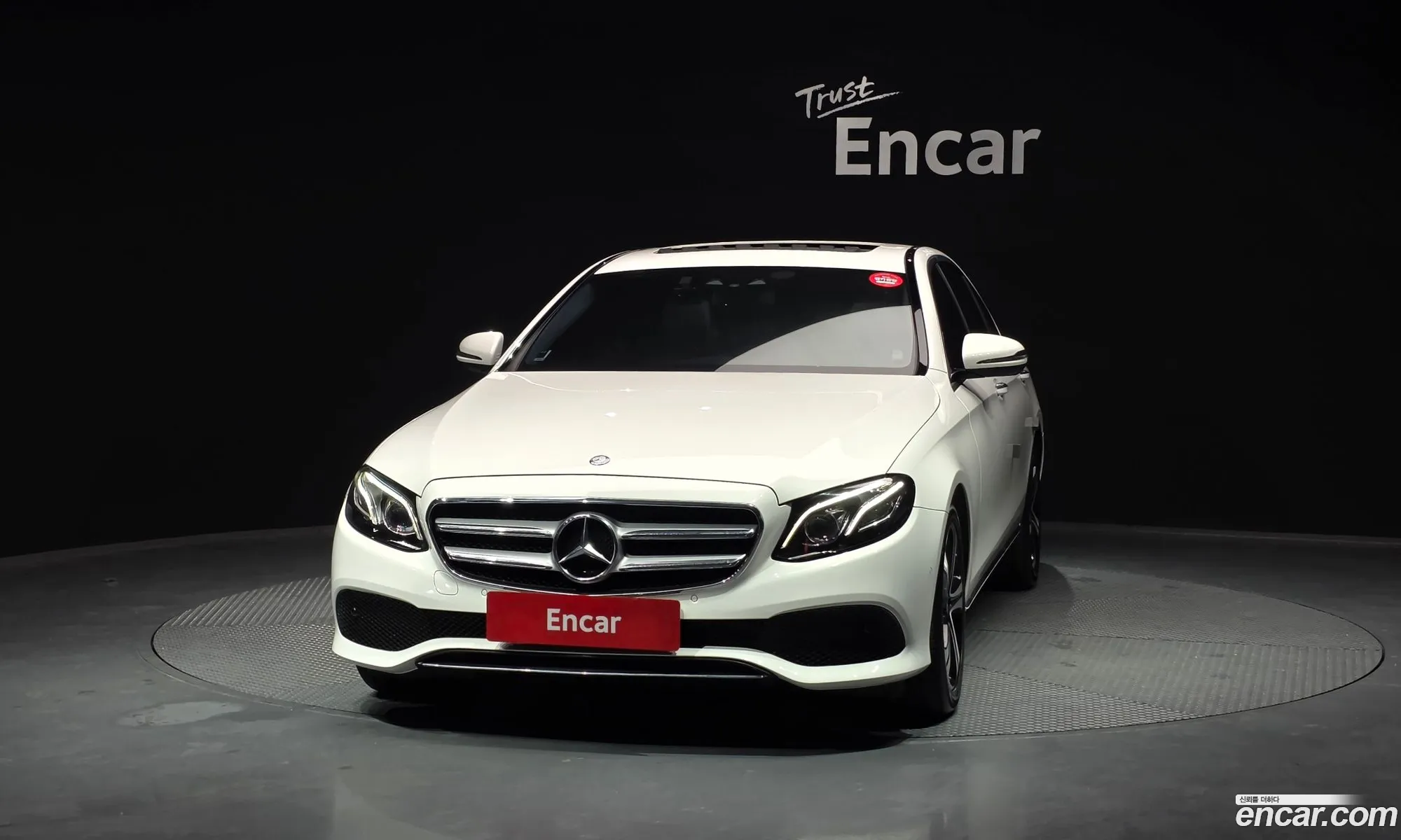 Mercedes-Benz E-Class W213 2017 WDDZF0FB3HA195702 — 16