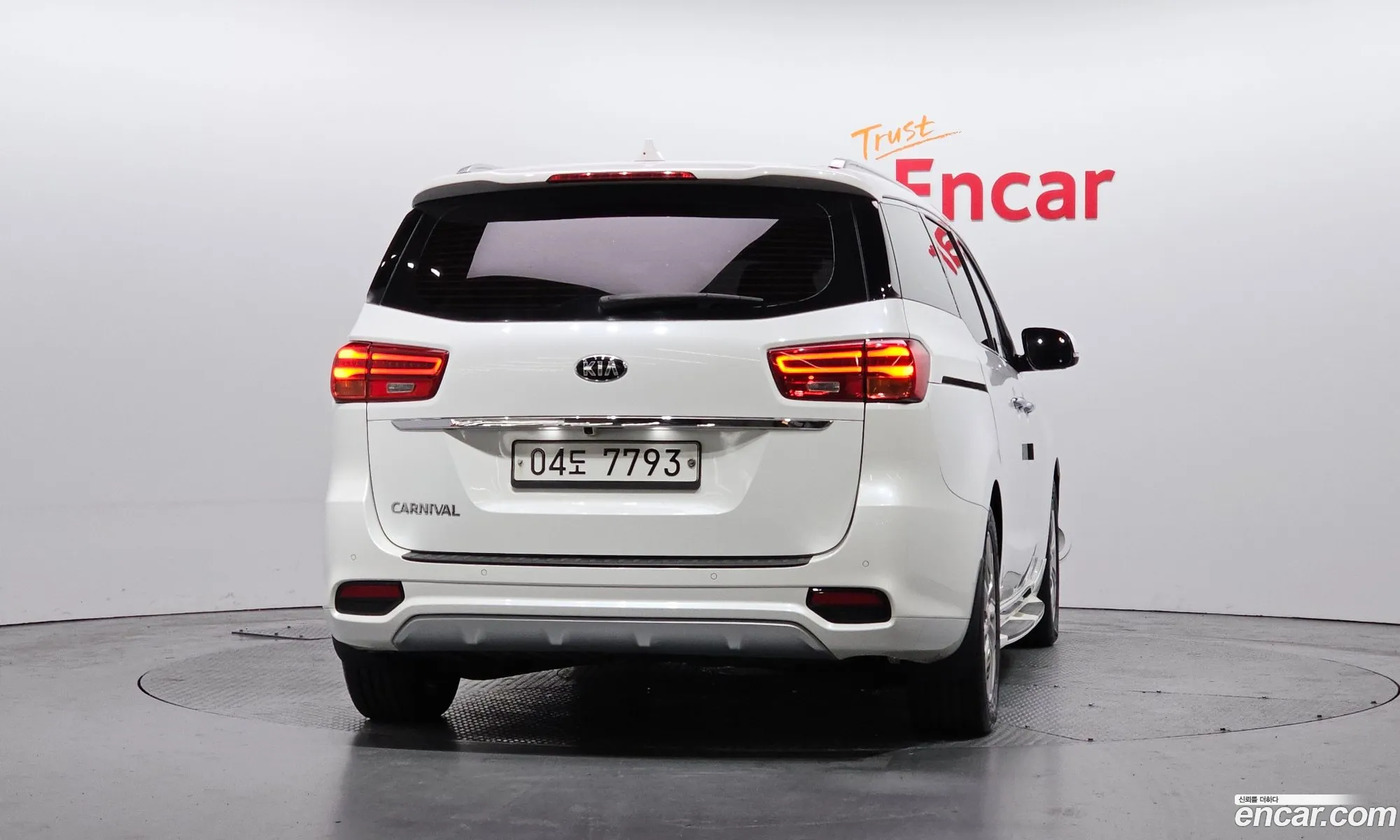 Kia Carnival 2018 — 5