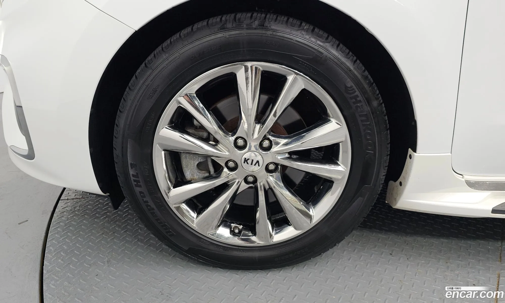 Kia Carnival 2018 — 8