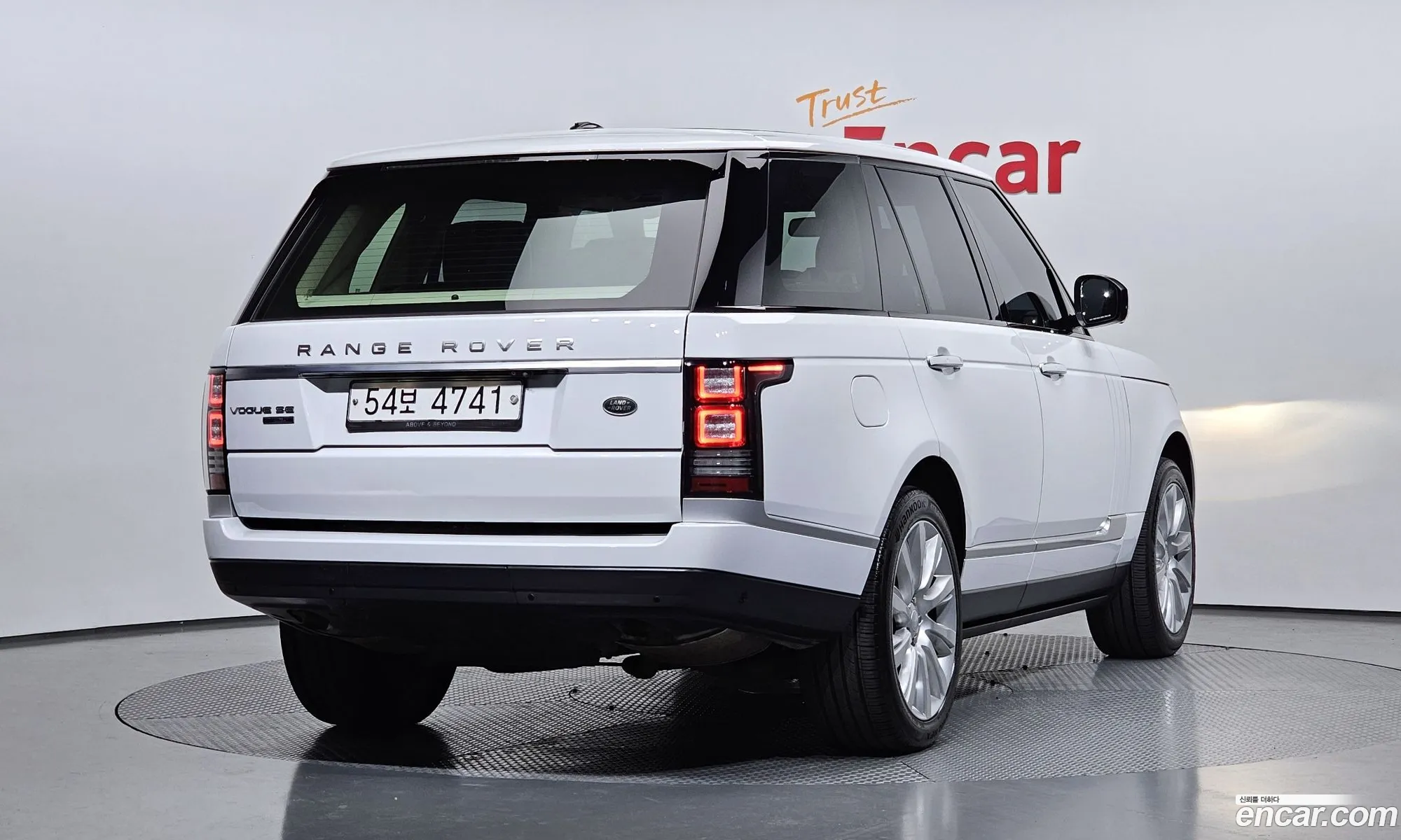 Land Rover Range Rover 2016 SALGA2EF8GA261104 — 11