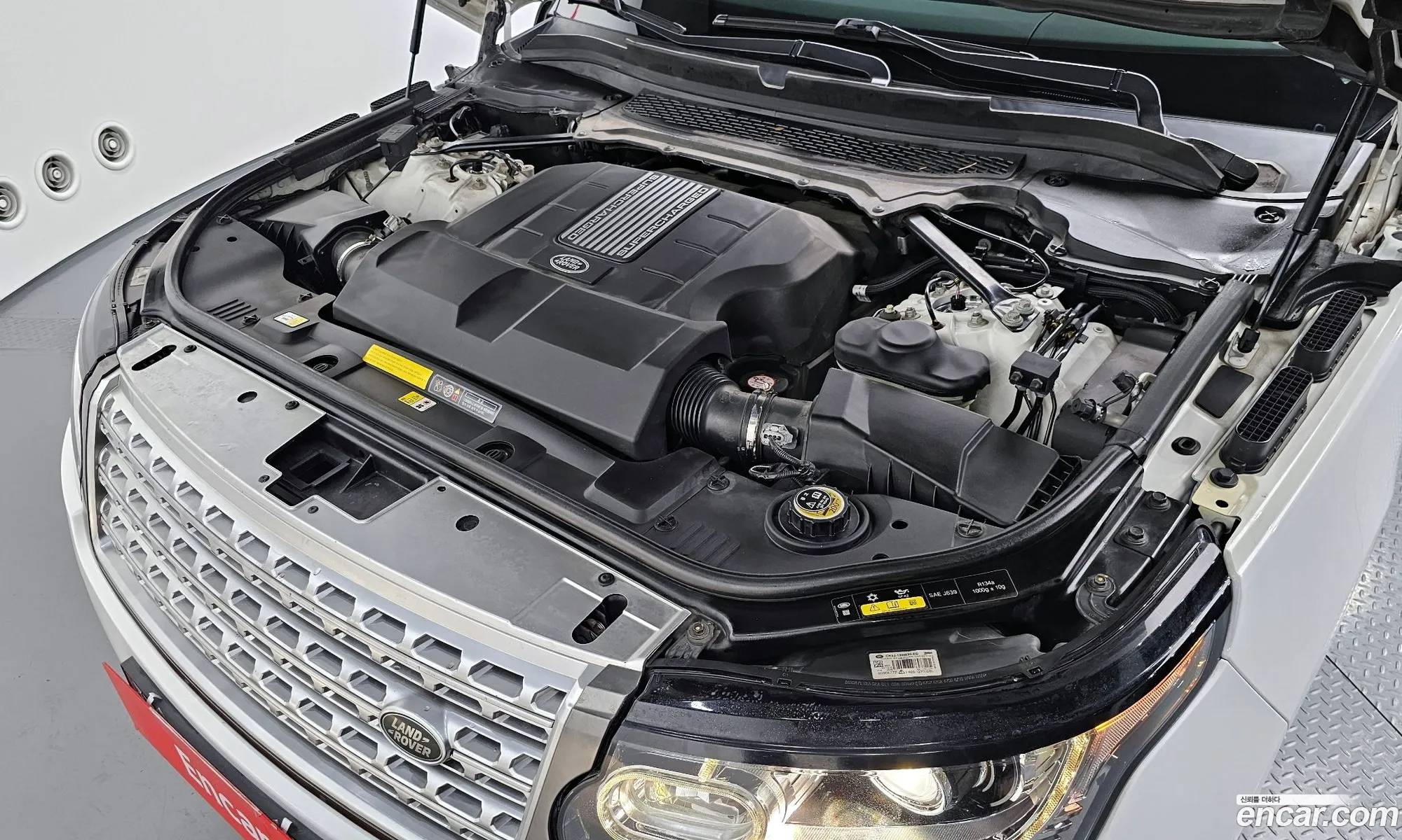 Land Rover Range Rover 2016 SALGA2EF8GA261104 — 7