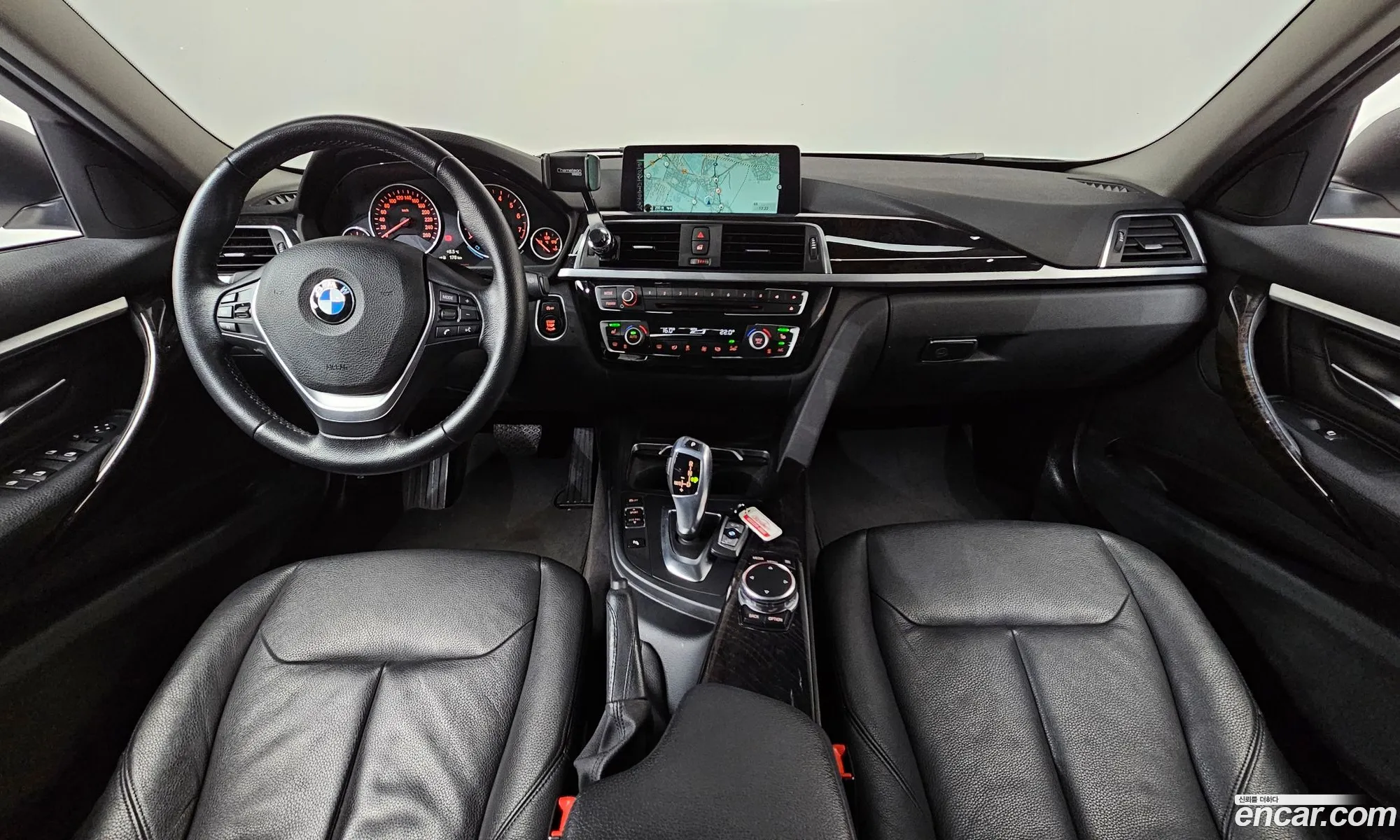 BMW 3 Series 2015 WBA8A9107GK462862 — 3