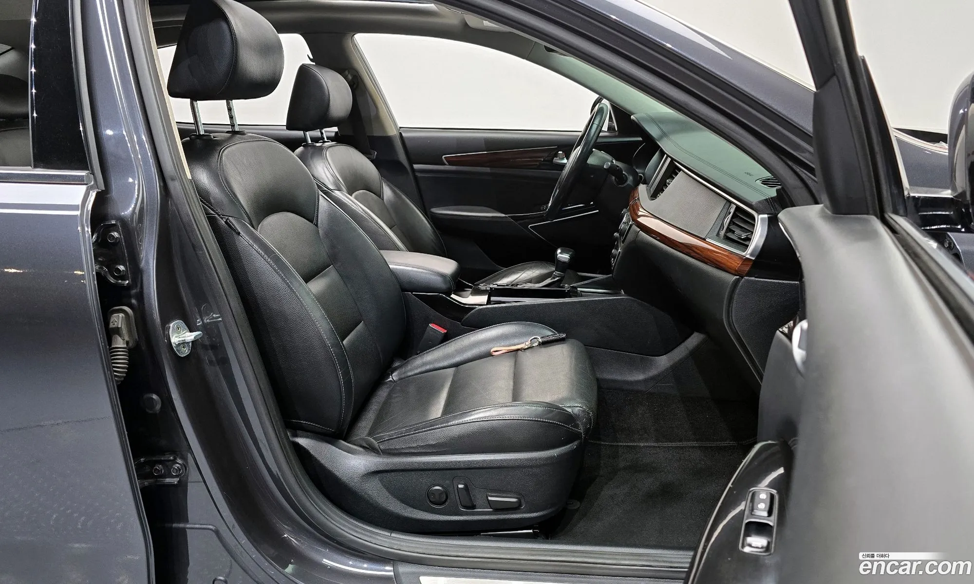 Kia K7 2016 — 9