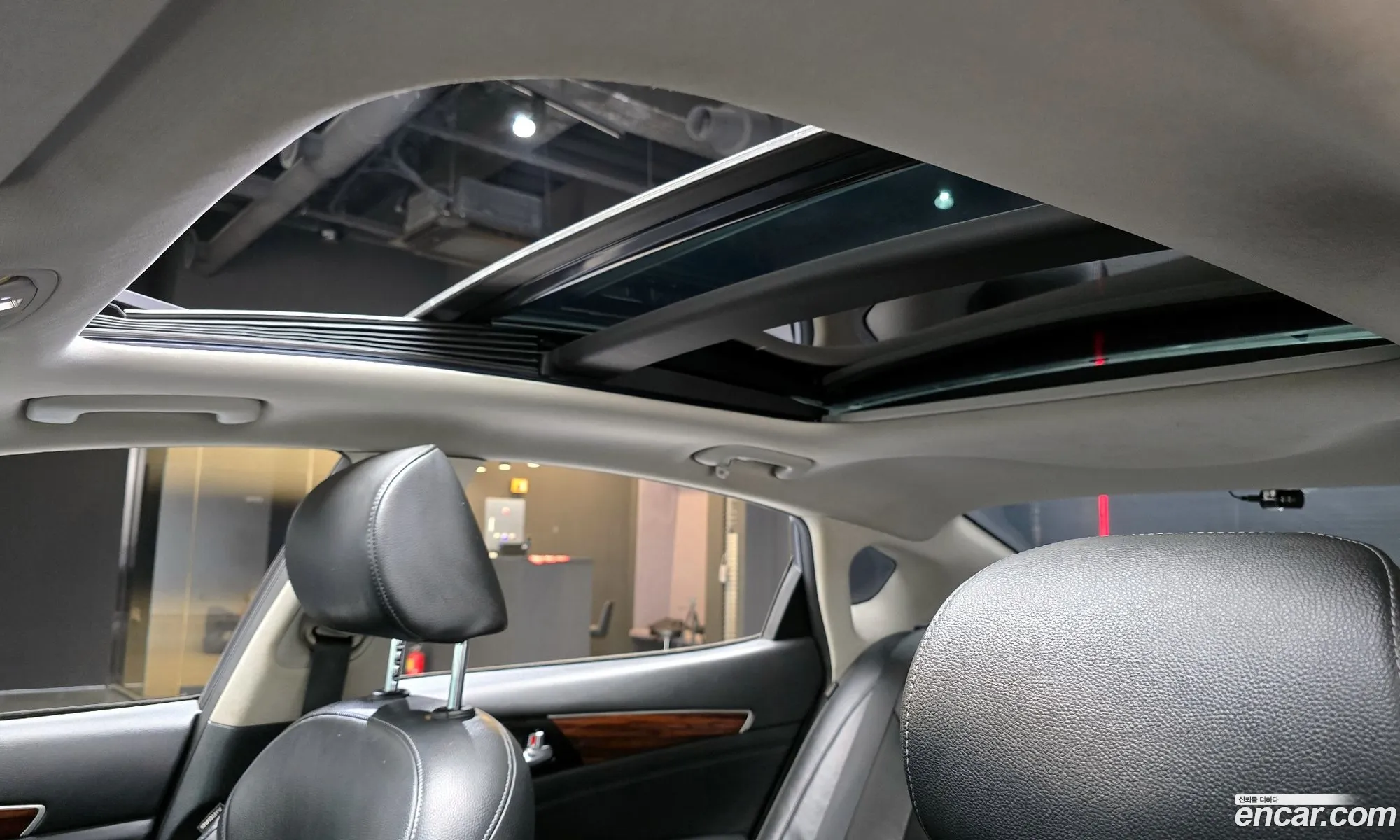 Kia K7 2016 — 20