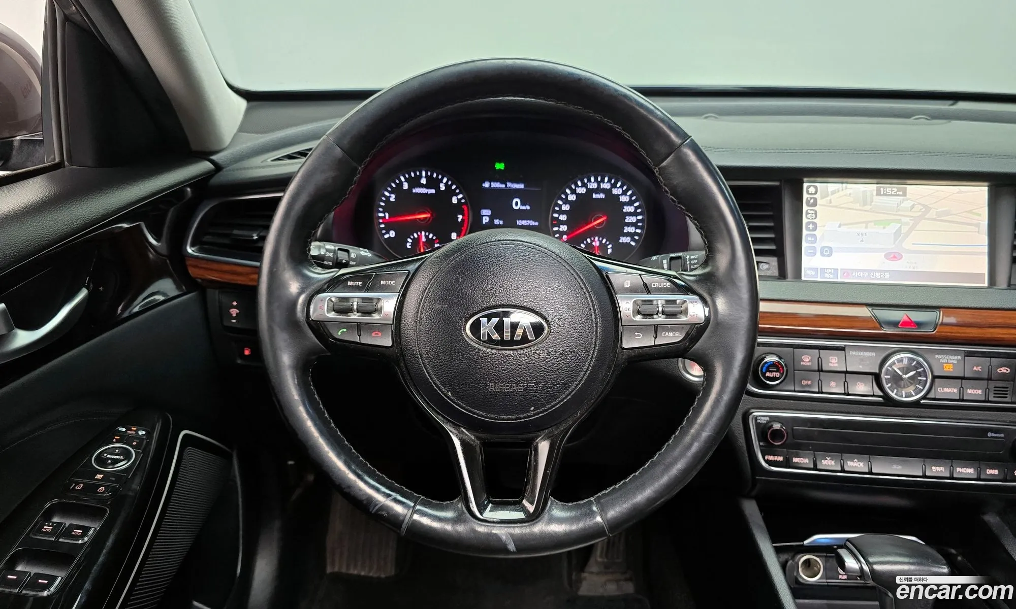 Kia K7 2016 — 12