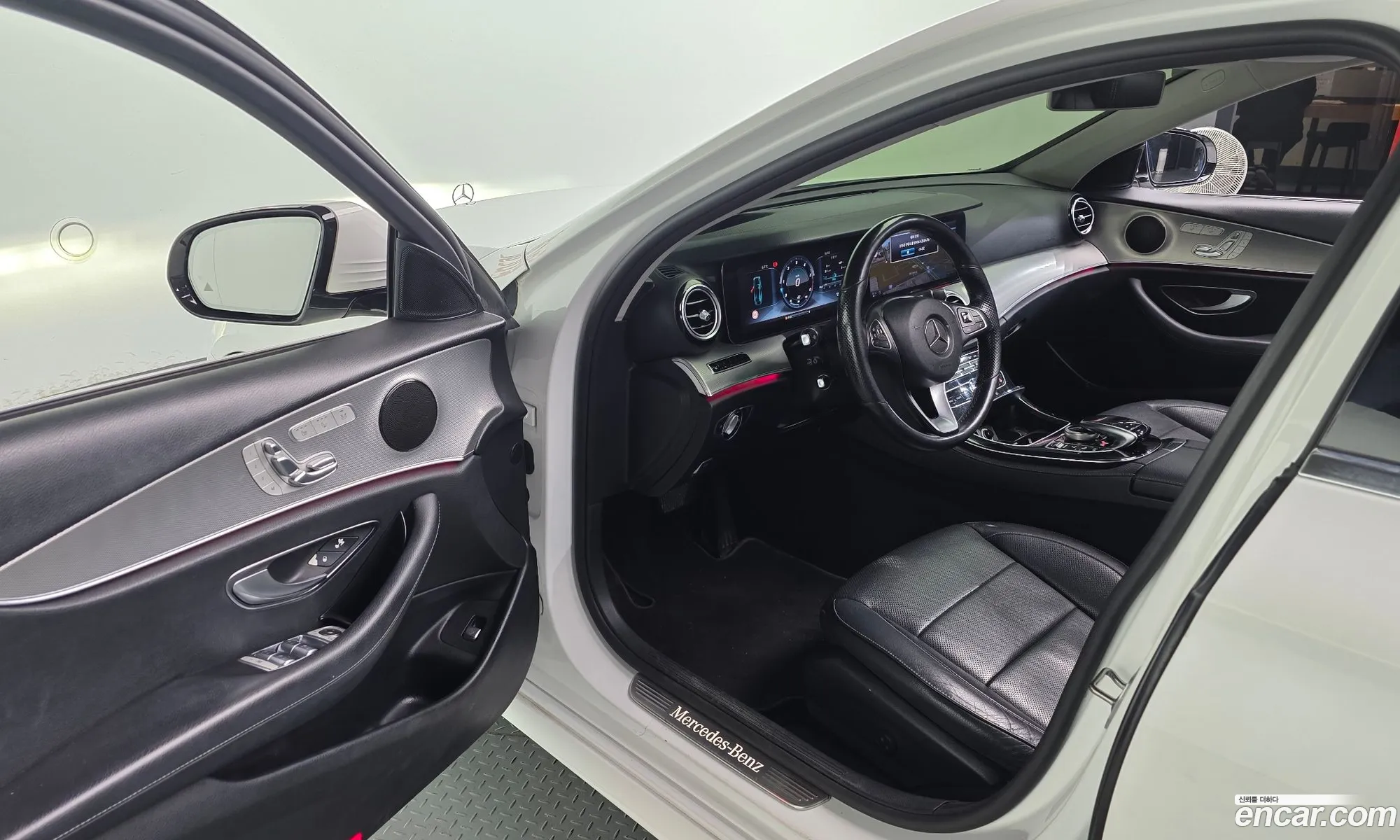 Mercedes-Benz E-Class W213 2017 WDDZF3DB2HA197820 — 2