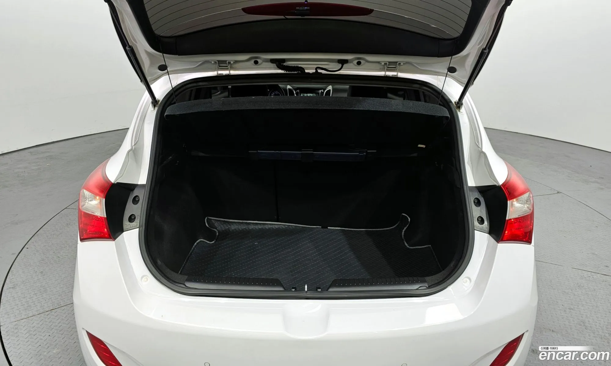 Hyundai i30 2015 — 12