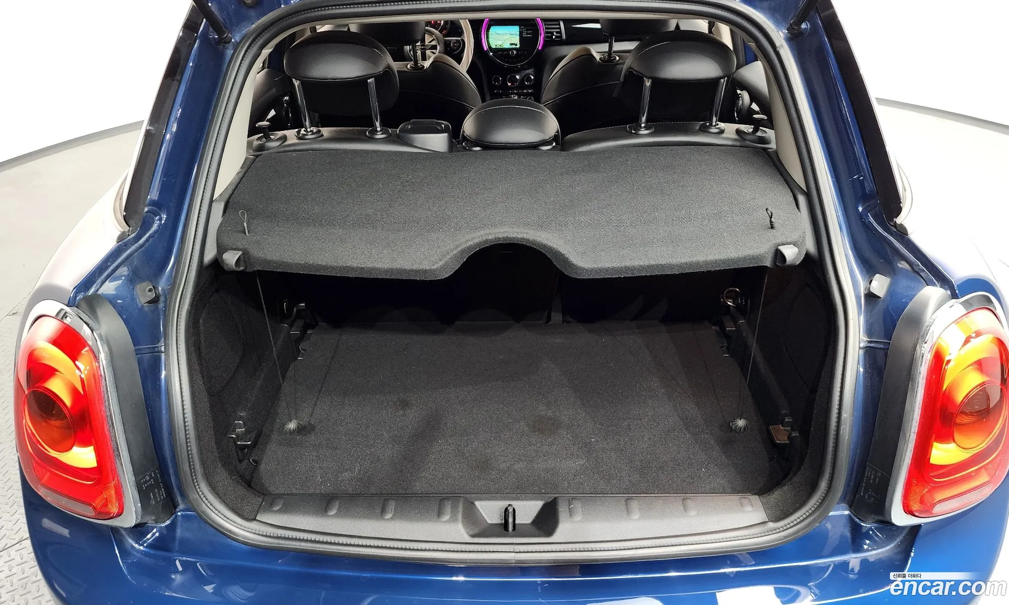 Mini Cooper D 2016 — 12