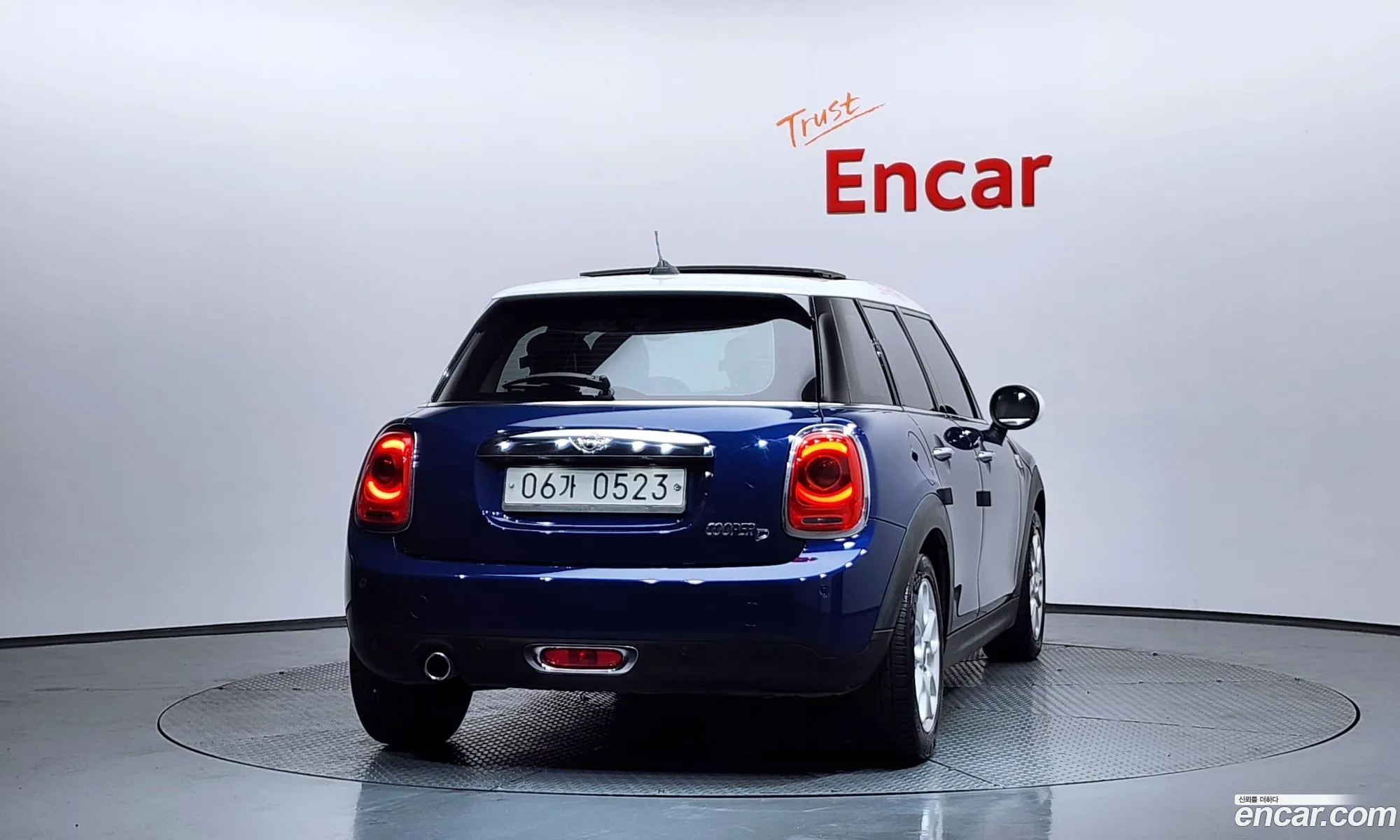 Mini Cooper D 2016 — 14