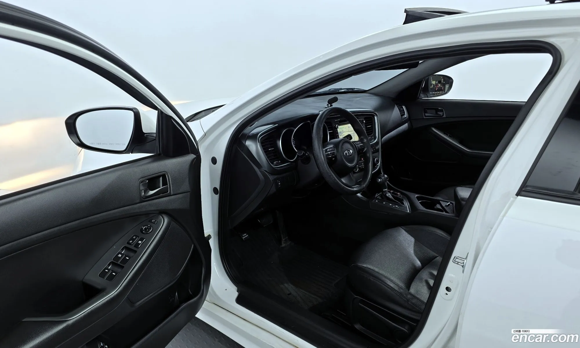 Kia K5 2015 — 12