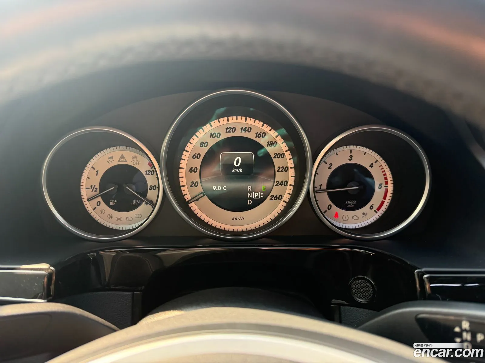 Mercedes-Benz E-Class W212 2014 — 14