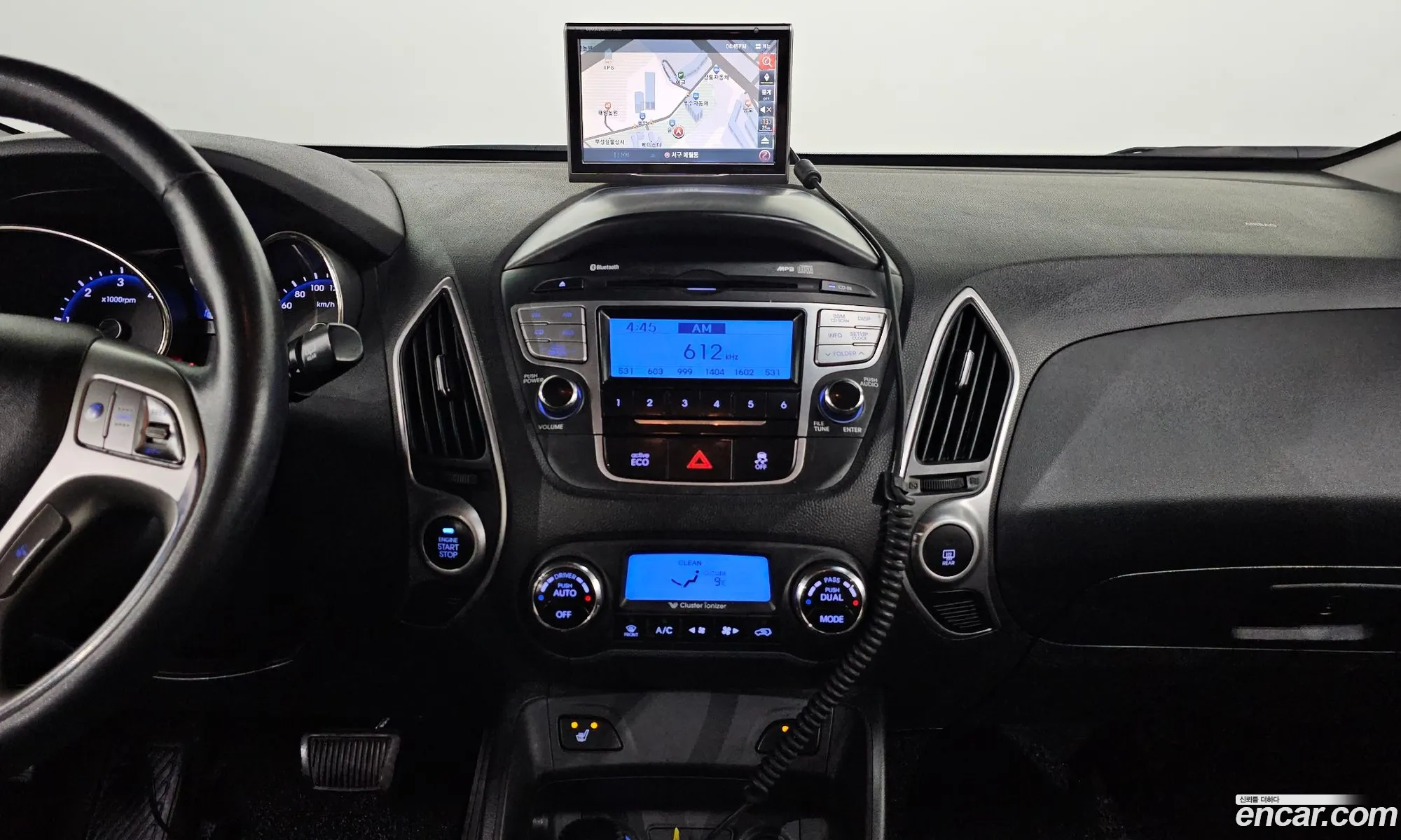 Hyundai Tucson ix 2011 — 9