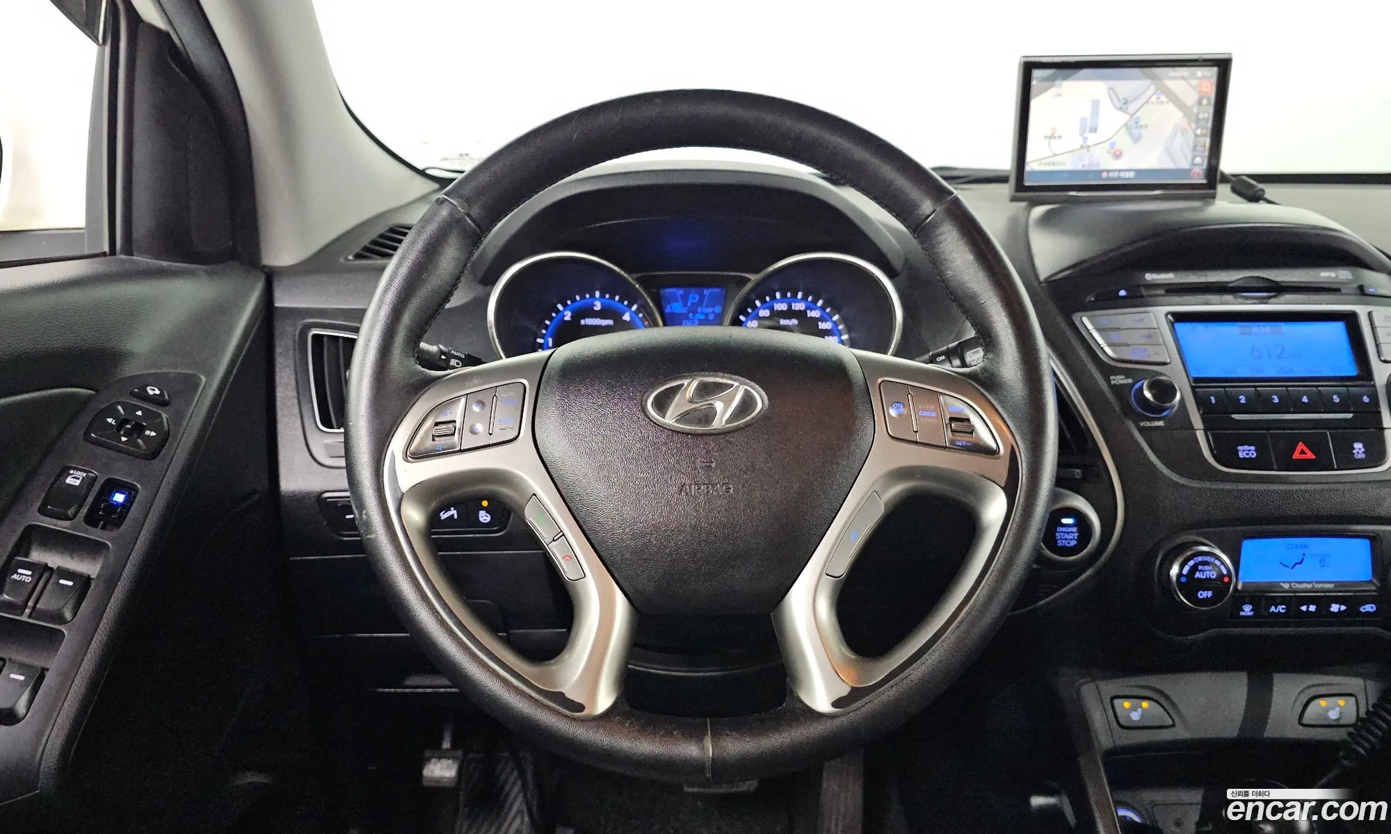 Hyundai Tucson ix 2011 — 8