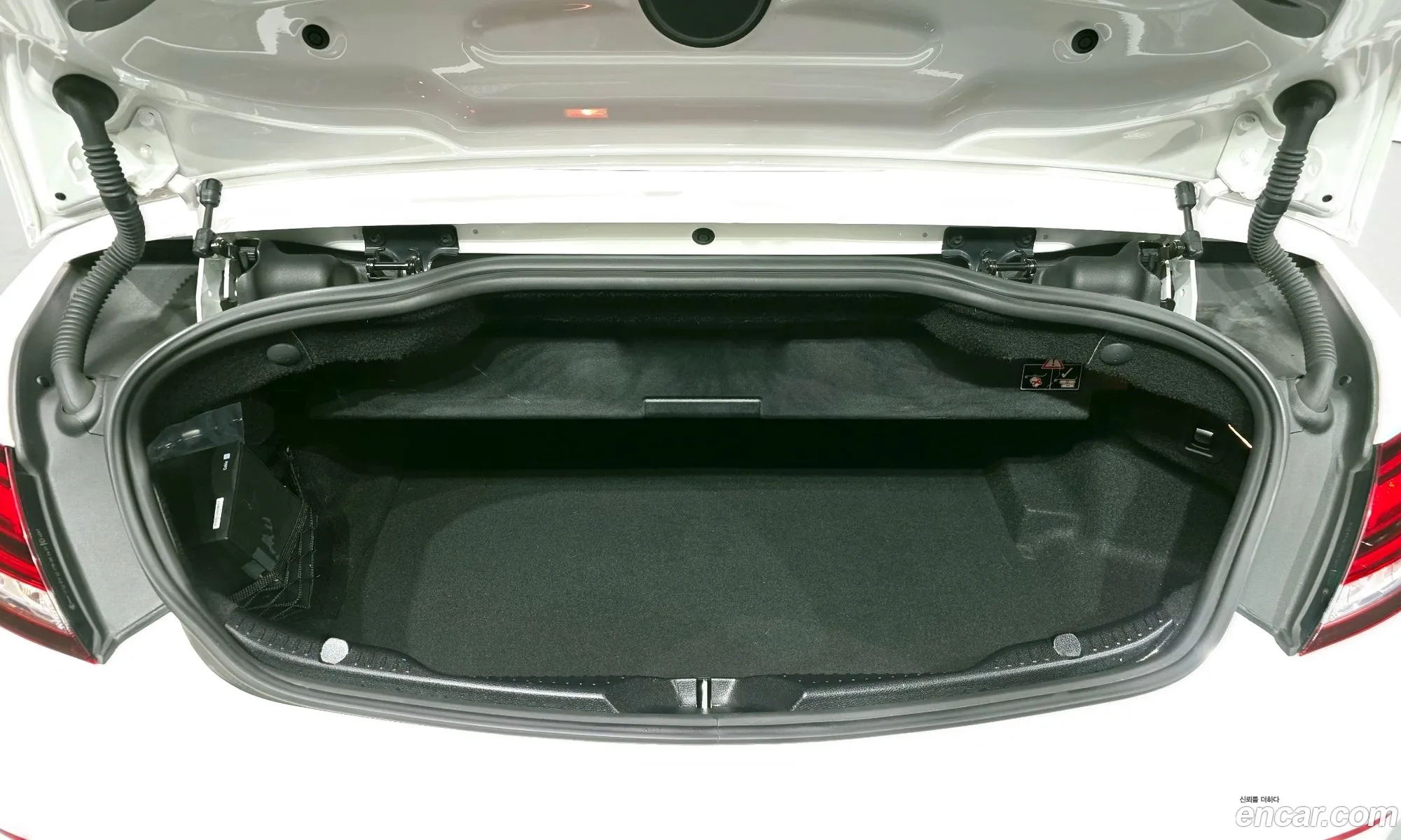Mercedes-Benz C-Class W205 2019 — 6