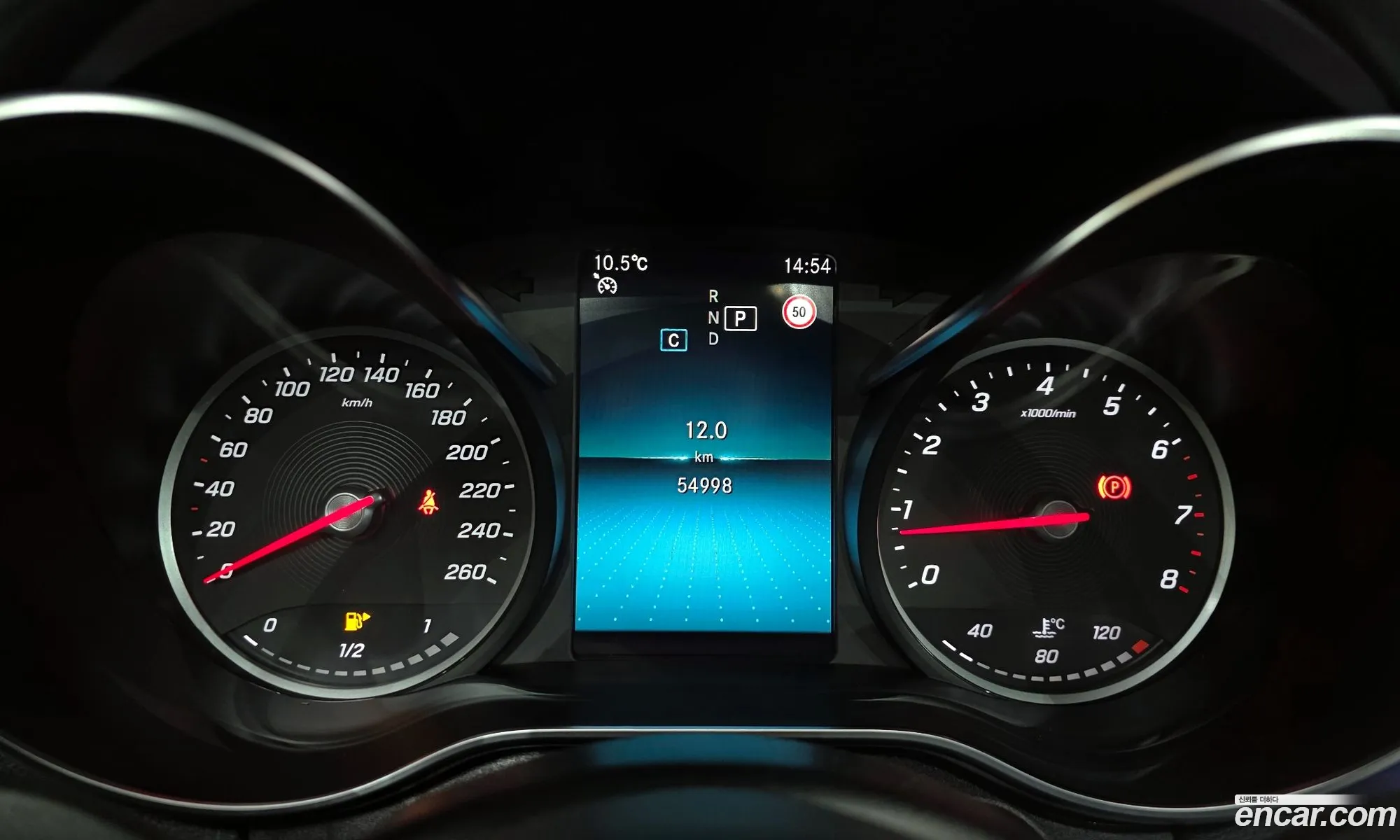 Mercedes-Benz C-Class W205 2019 — 13
