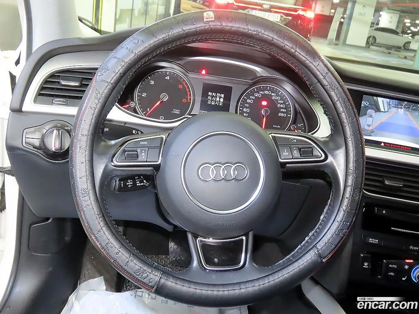 Audi A4 2015 — 12