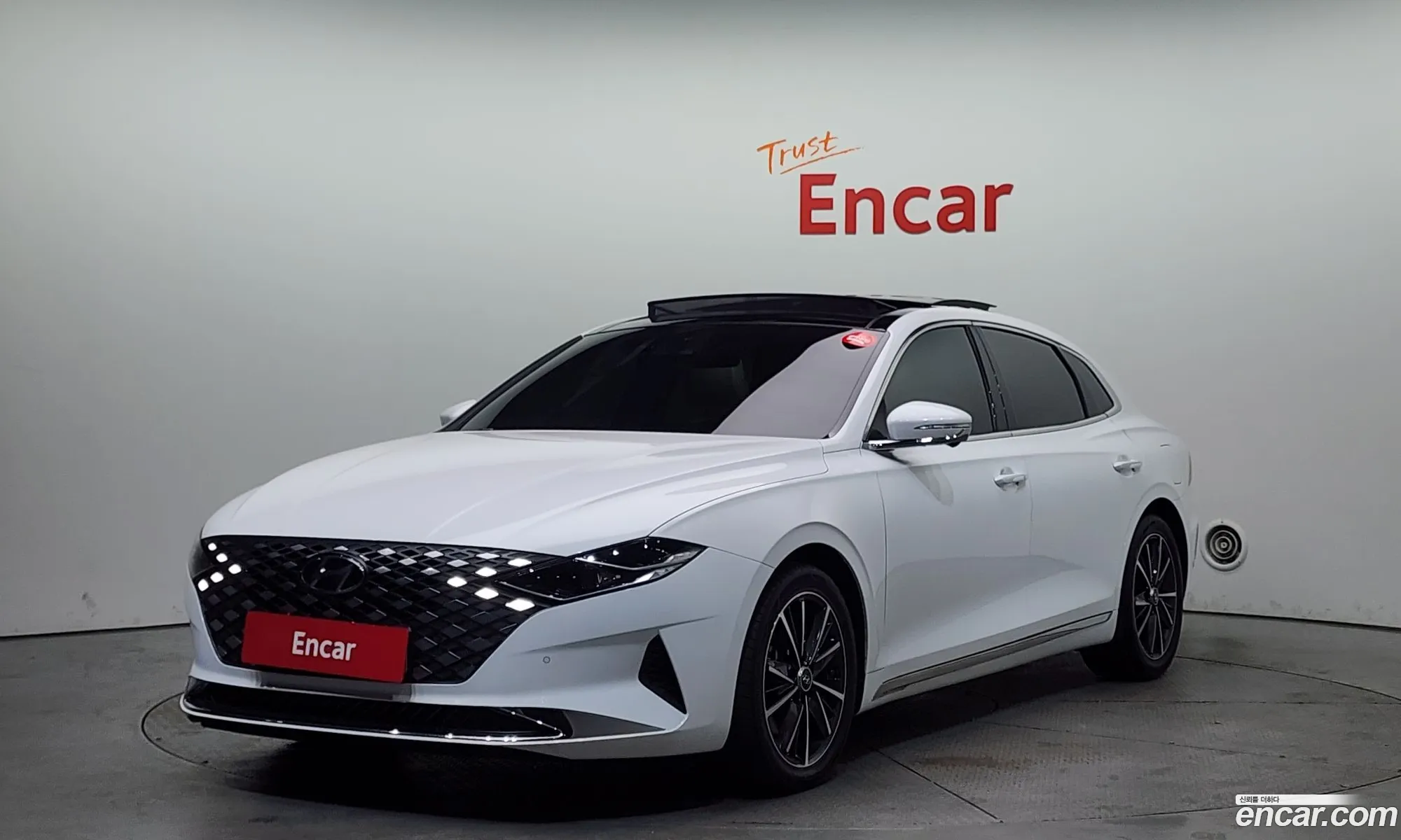 Hyundai Grandeur IG 2022 — 3