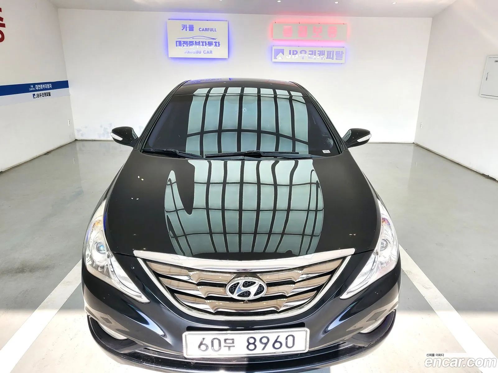 Hyundai YF Sonata 2009 — 8