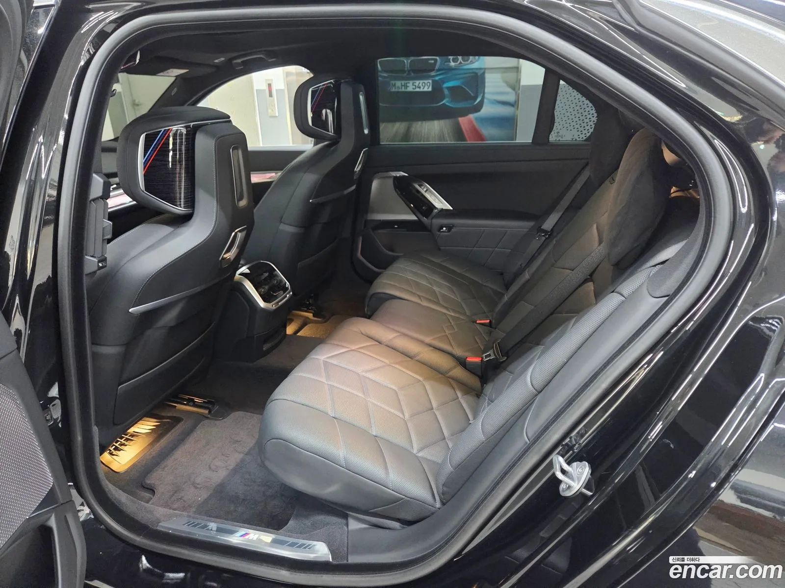 BMW 7 Series 2024 — 13