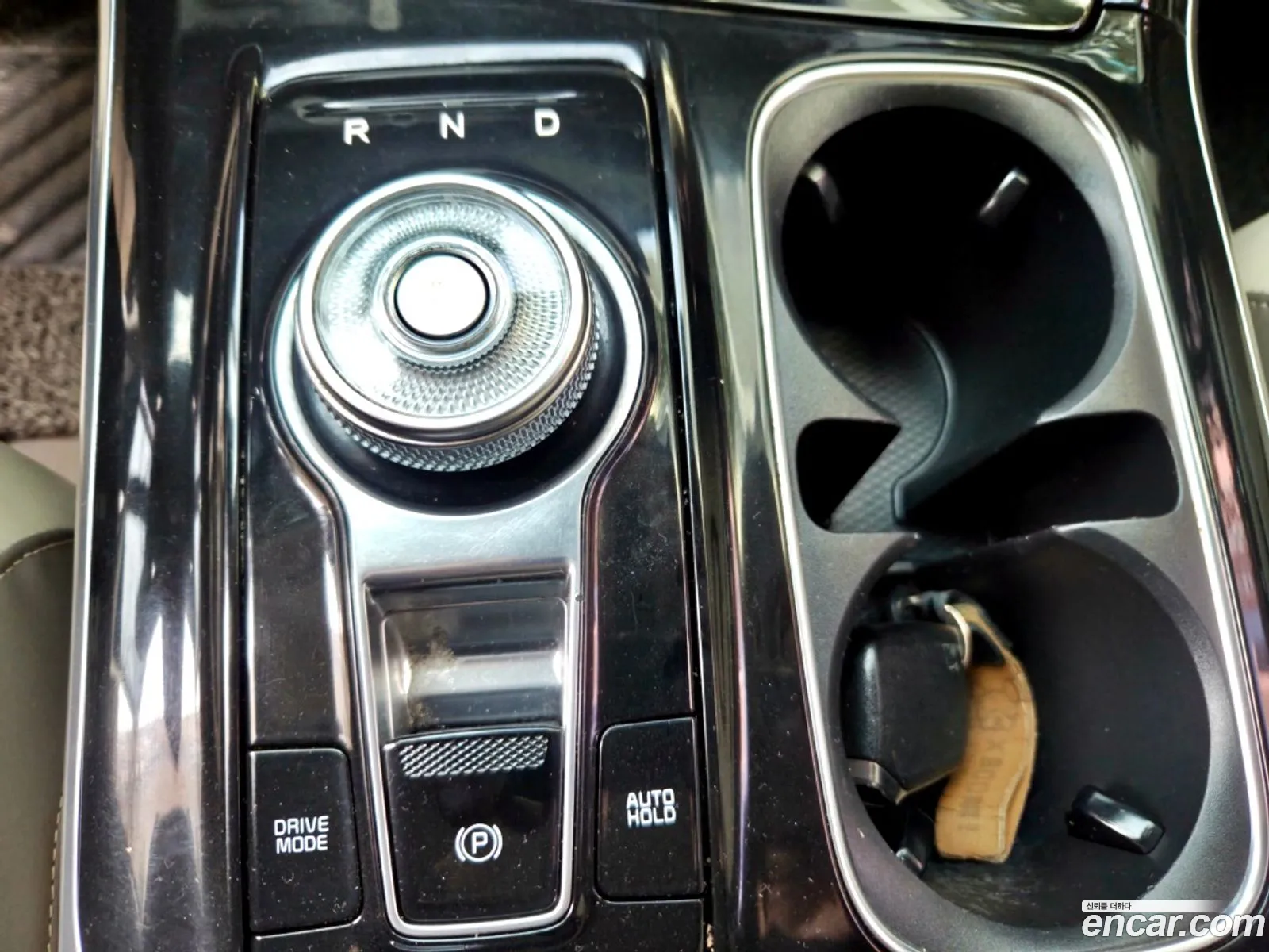 Kia Carnival 2020 — 17