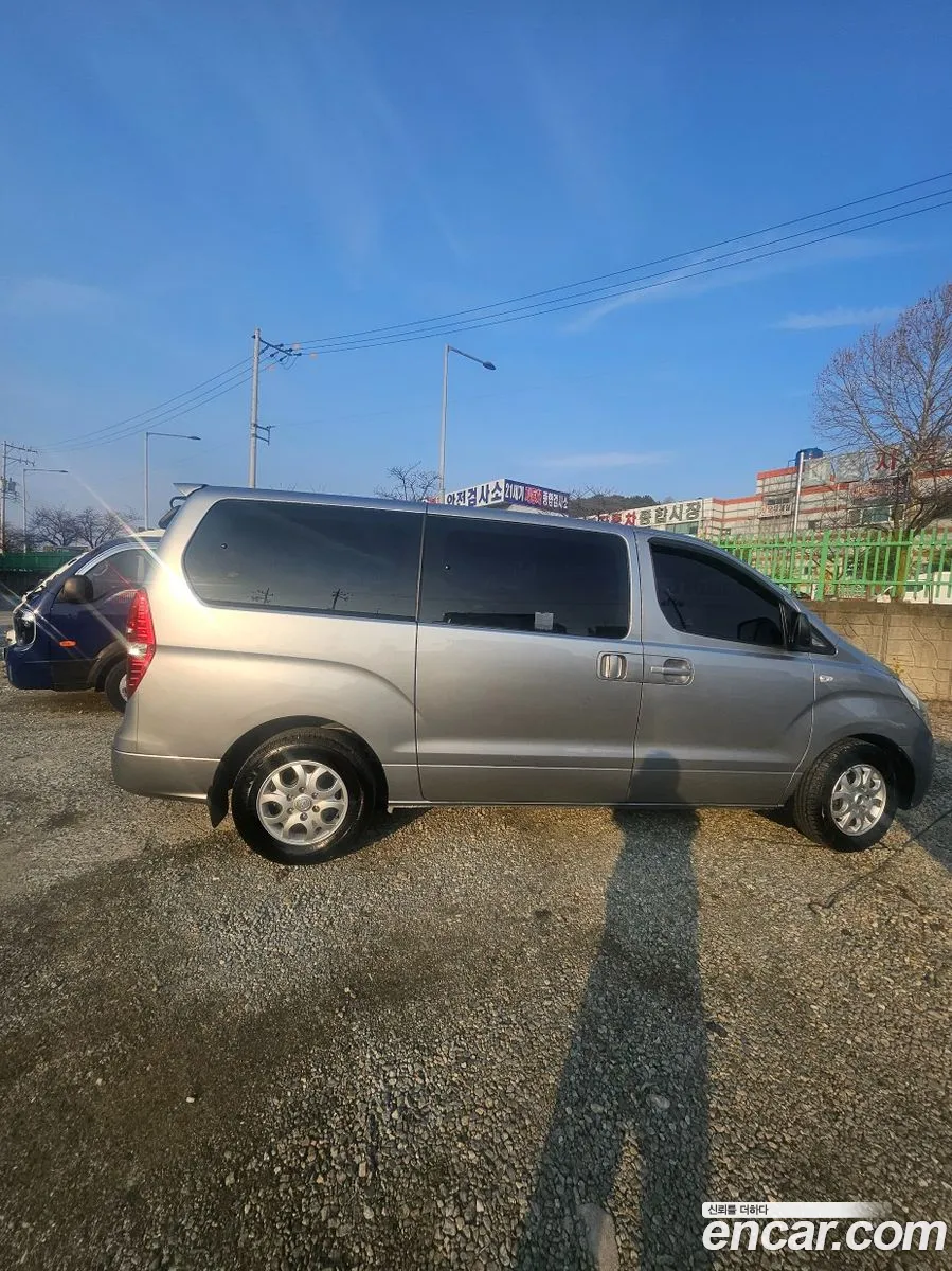 Hyundai Grand Starex 2012 — 14