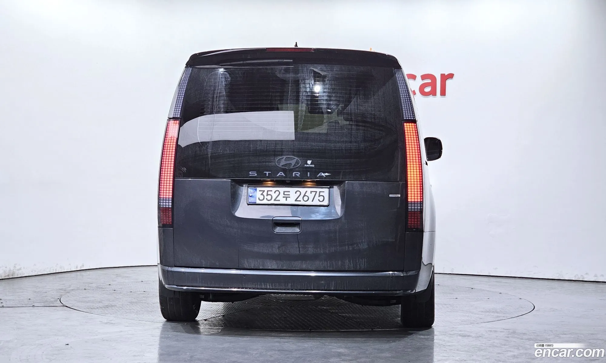 Hyundai Staria 2024 — 15
