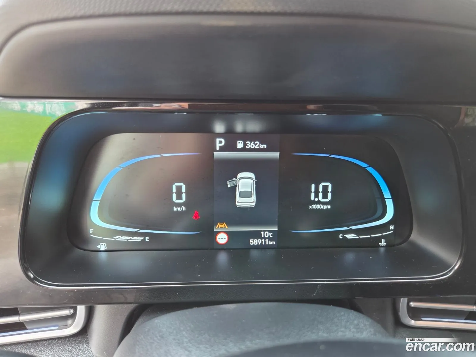 Hyundai Elantra 2023 — 14