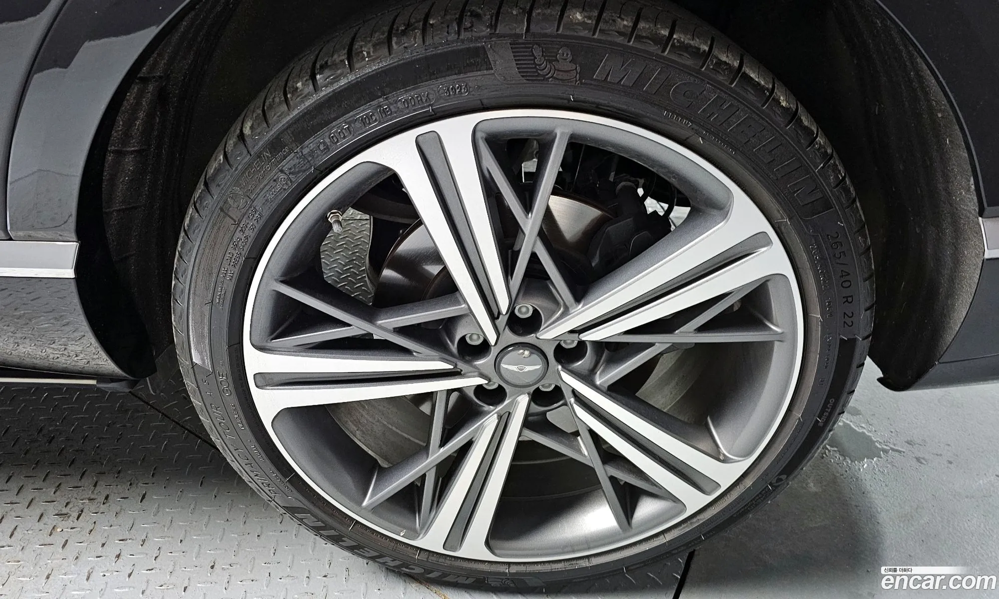 Genesis GV80 Coupe 2024 — 12