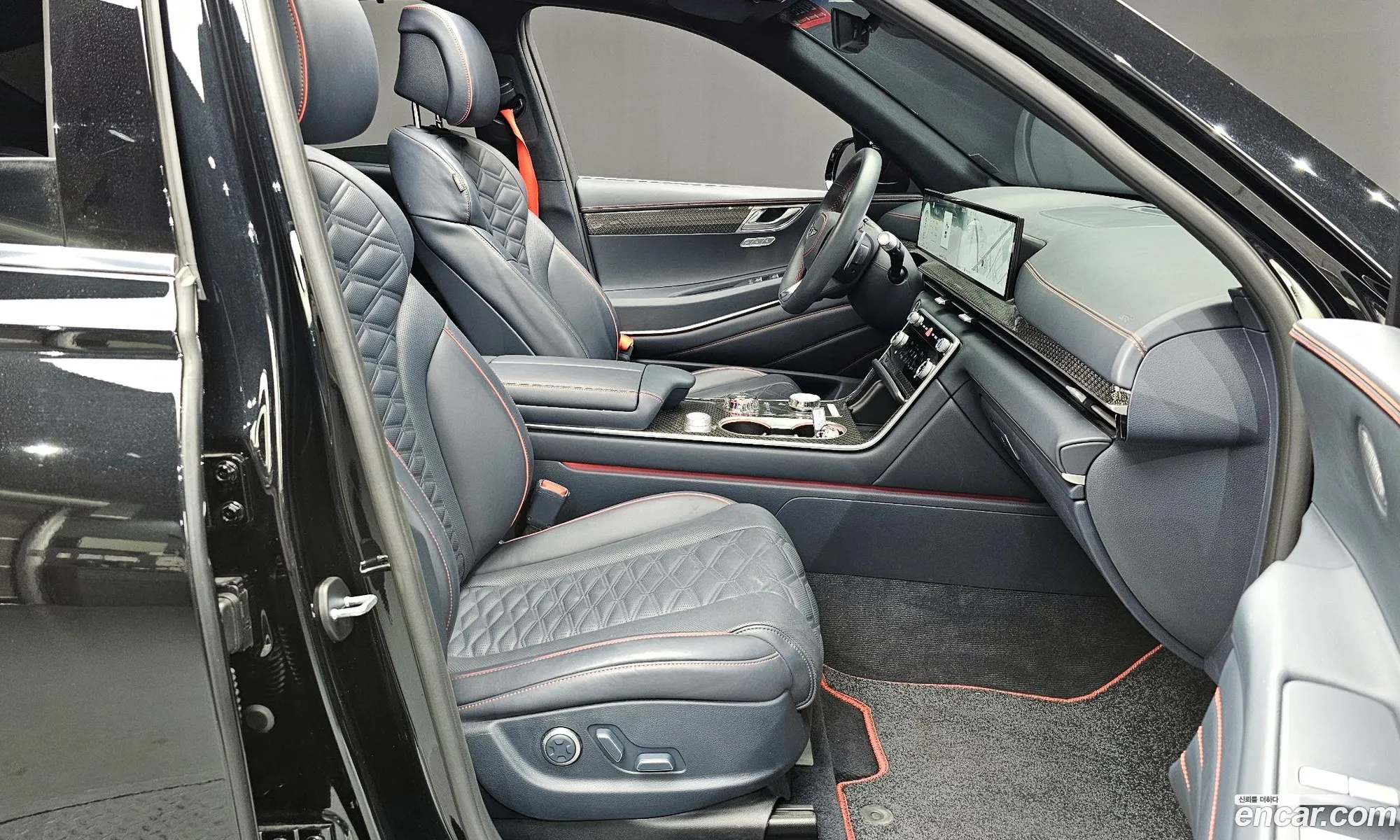 Genesis GV80 Coupe 2024 — 3