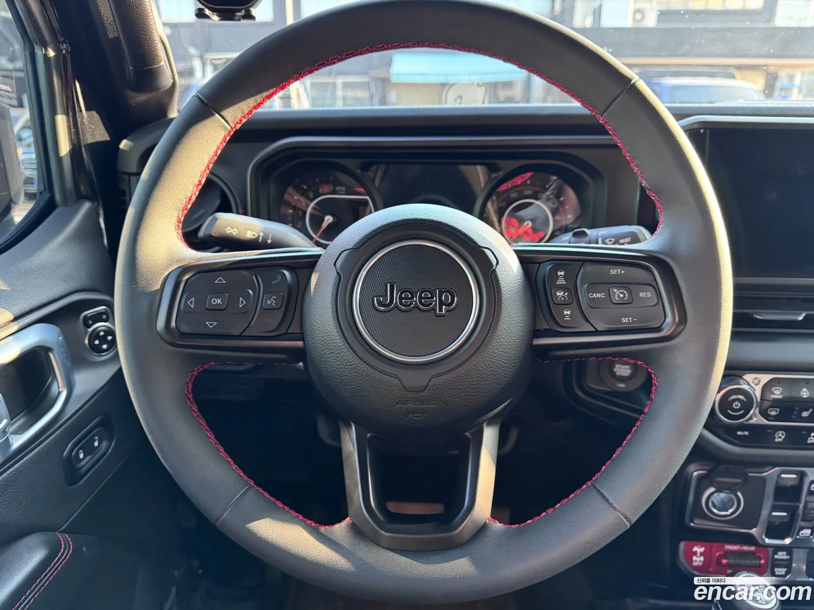 Jeep Wrangler 2024 — 7