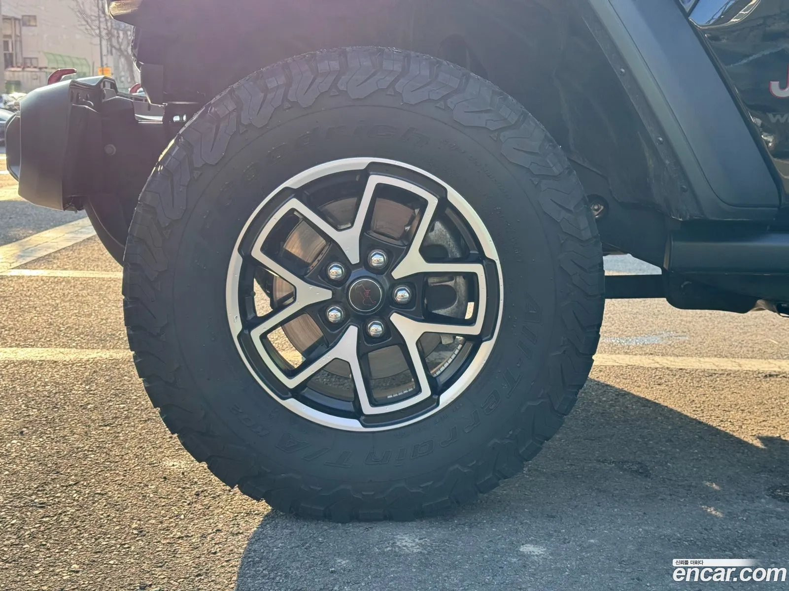 Jeep Wrangler 2024 — 17