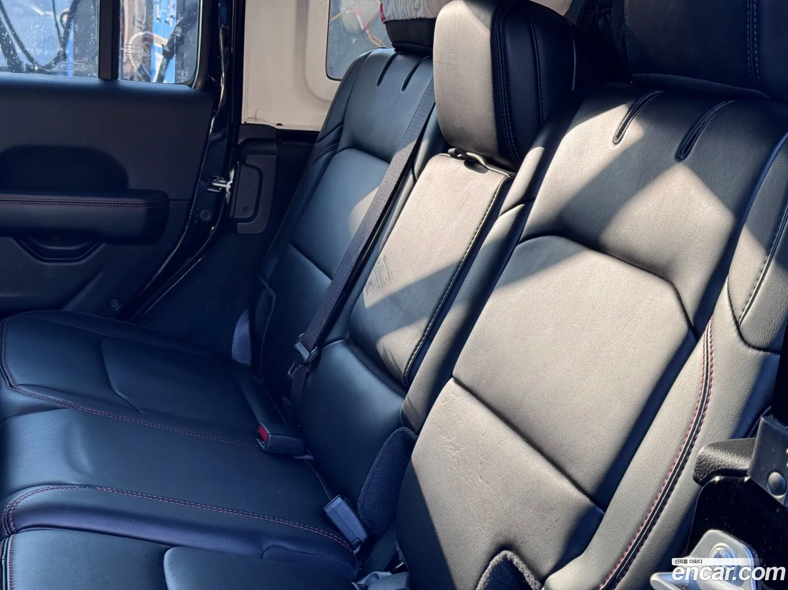 Jeep Wrangler 2024 — 20