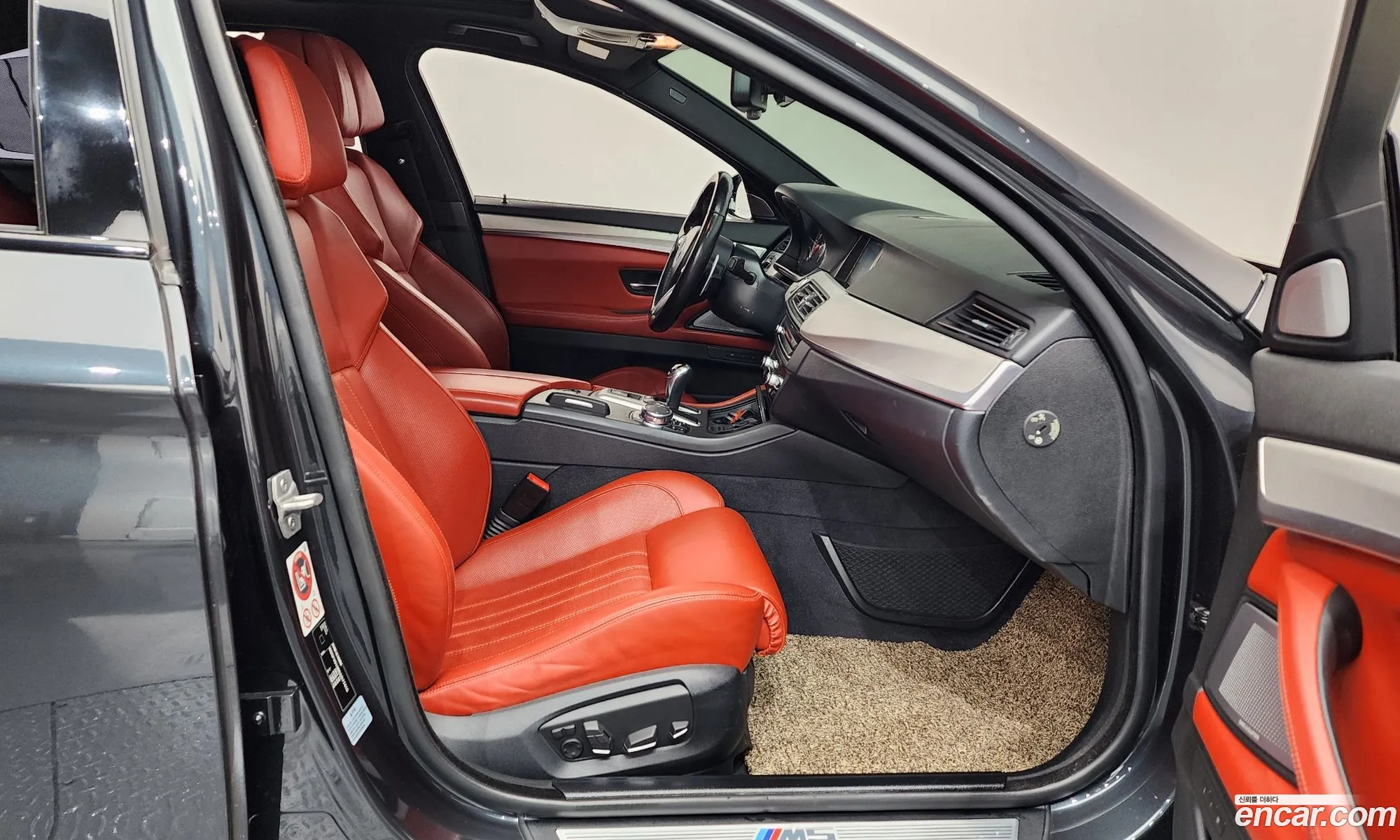 BMW M5 2016 WBSFV9100GGD77410 — 16