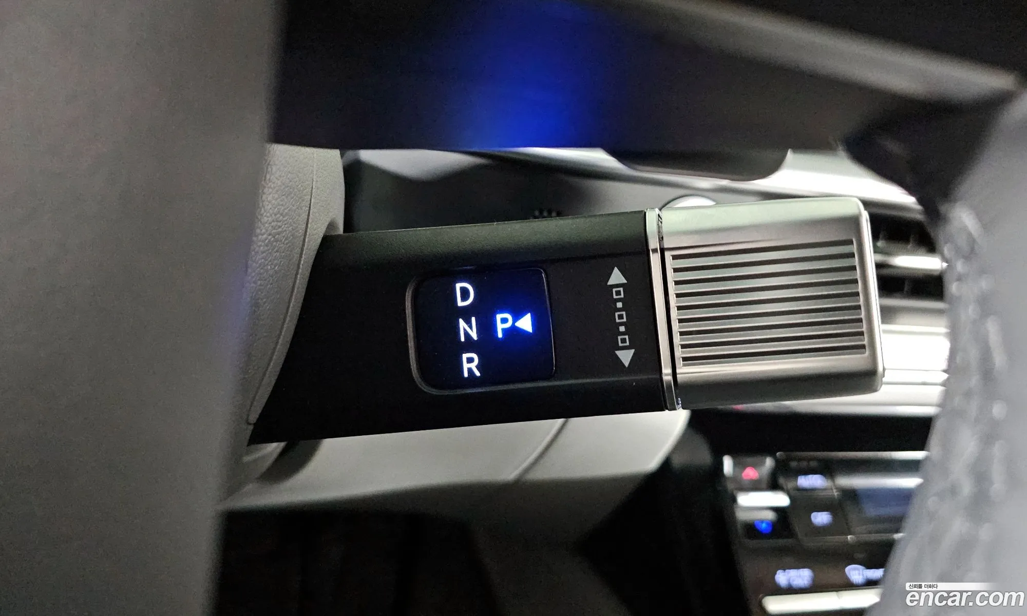 Hyundai Grandeur Hybrid 2025 — 11