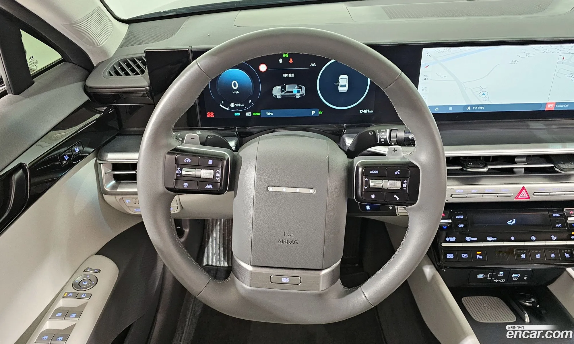 Hyundai Grandeur Hybrid 2025 — 15