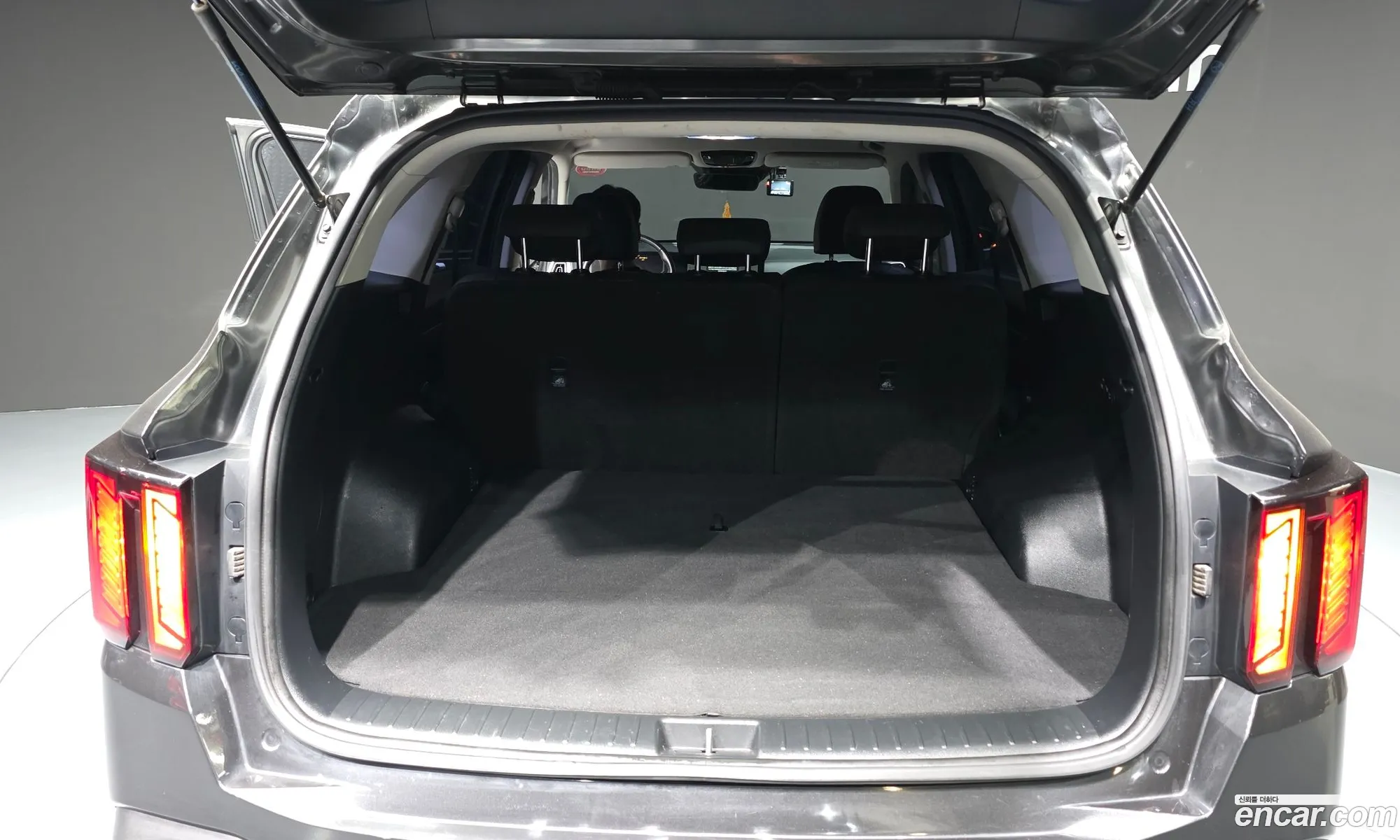 Kia Sorento 2023 KNARG81BHRA246969 — 13