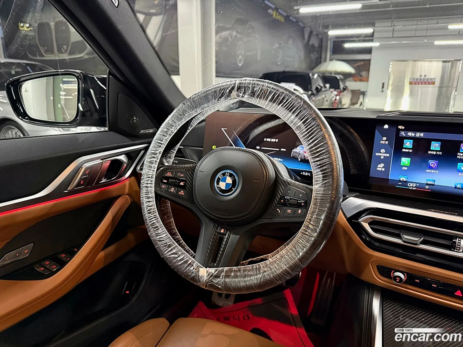 BMW i4 2023 — 18