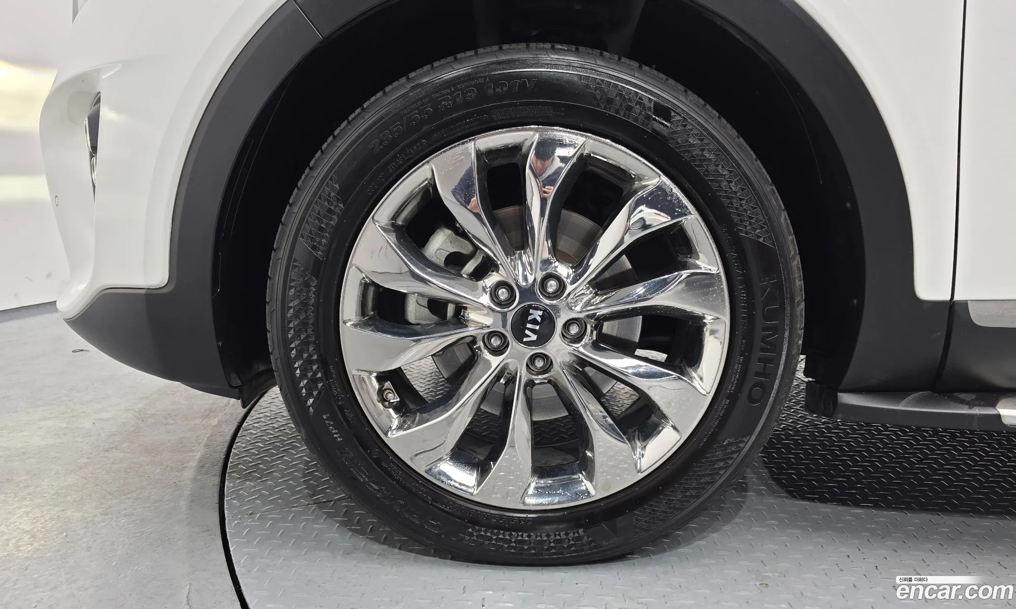 Kia Sorento 2018 KNAPH81BBKA480902 — 12