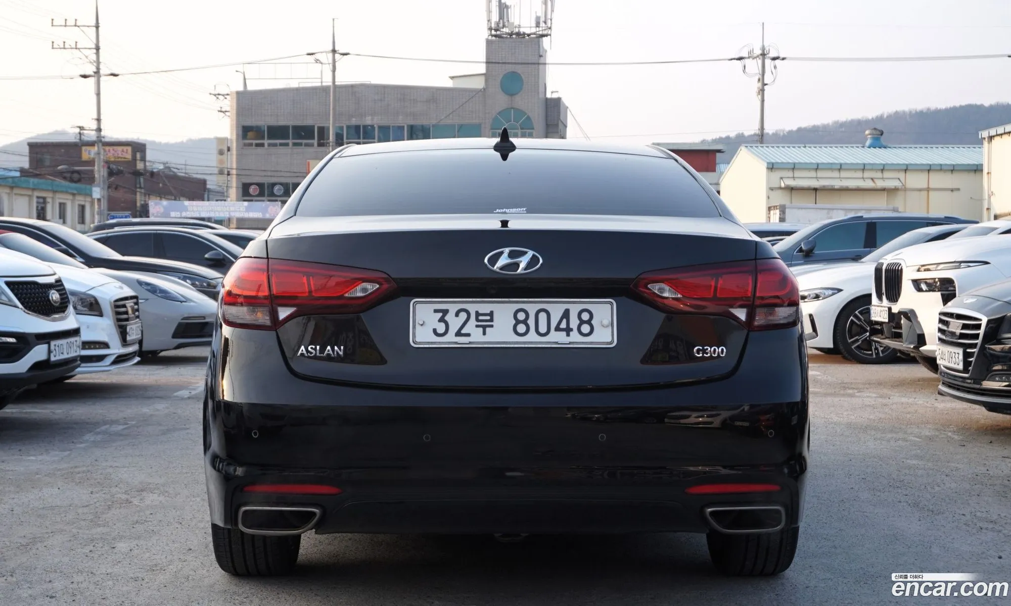 Hyundai Aslan 2015 — 19