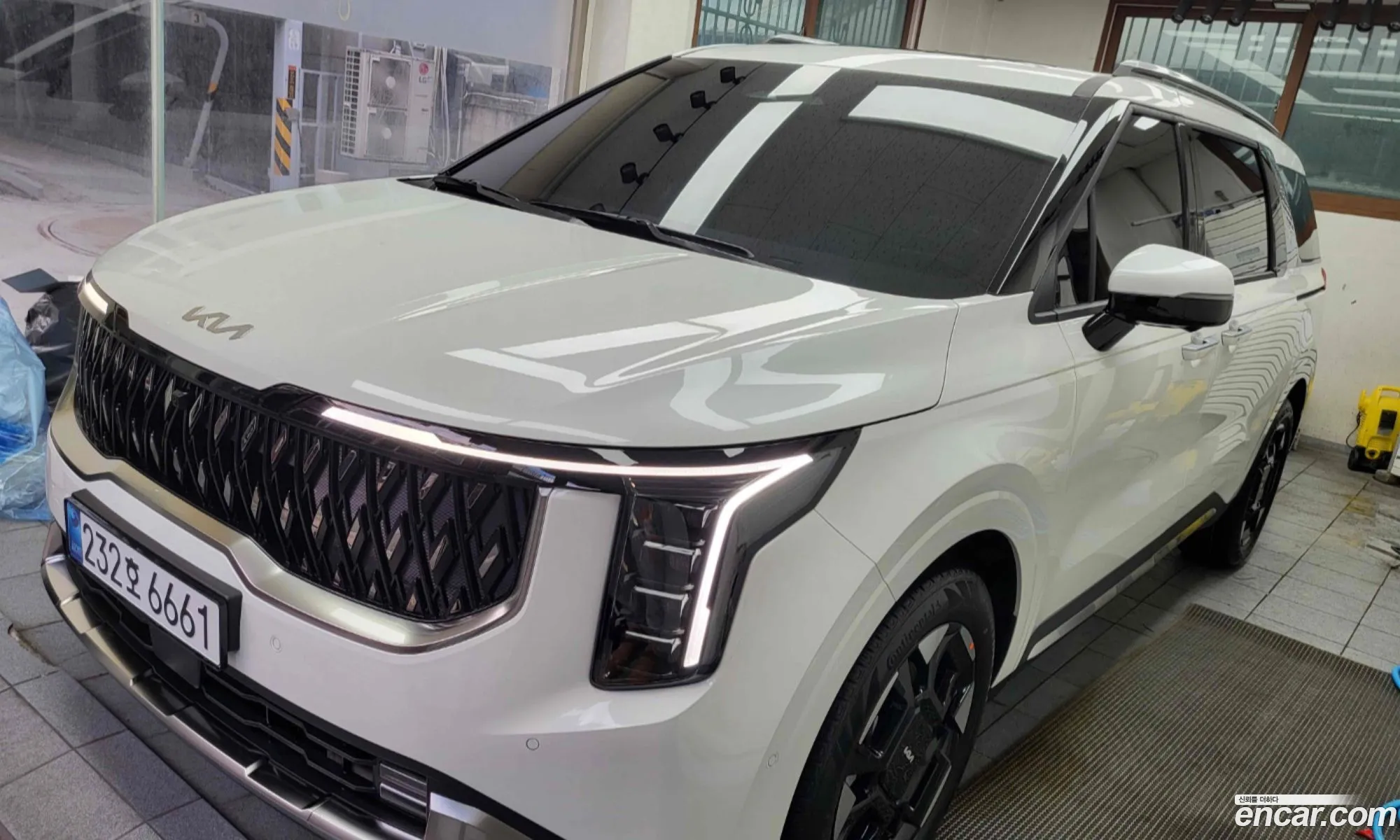 Kia Carnival 2025 — 8