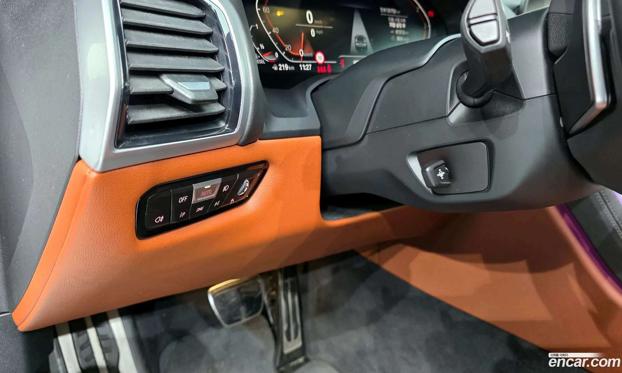 BMW 8 Series 2020 WBAGW4101LCE65070 — 2