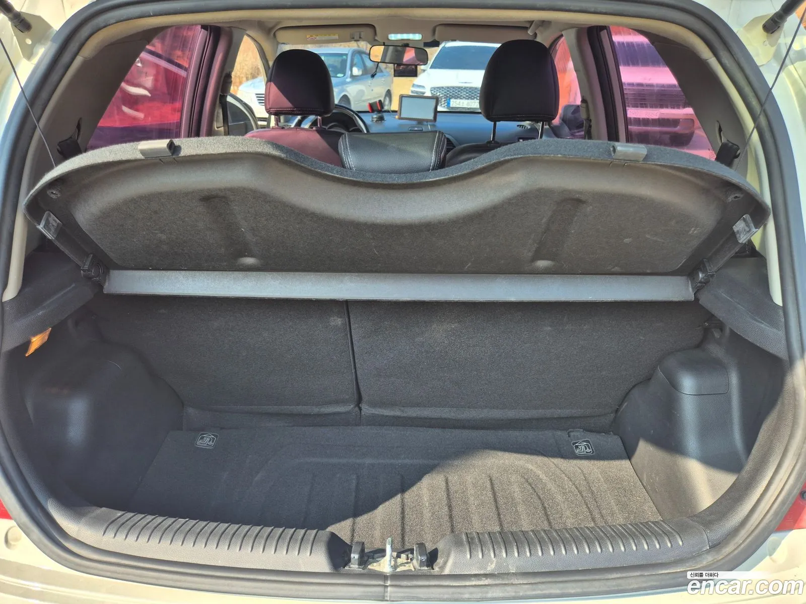 Kia Morning 2014 — 19