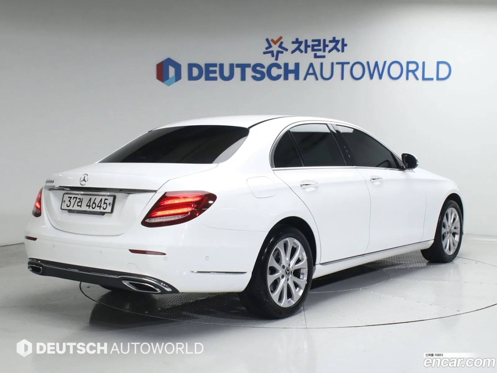 Mercedes-Benz E-Class W213 2017 — 9