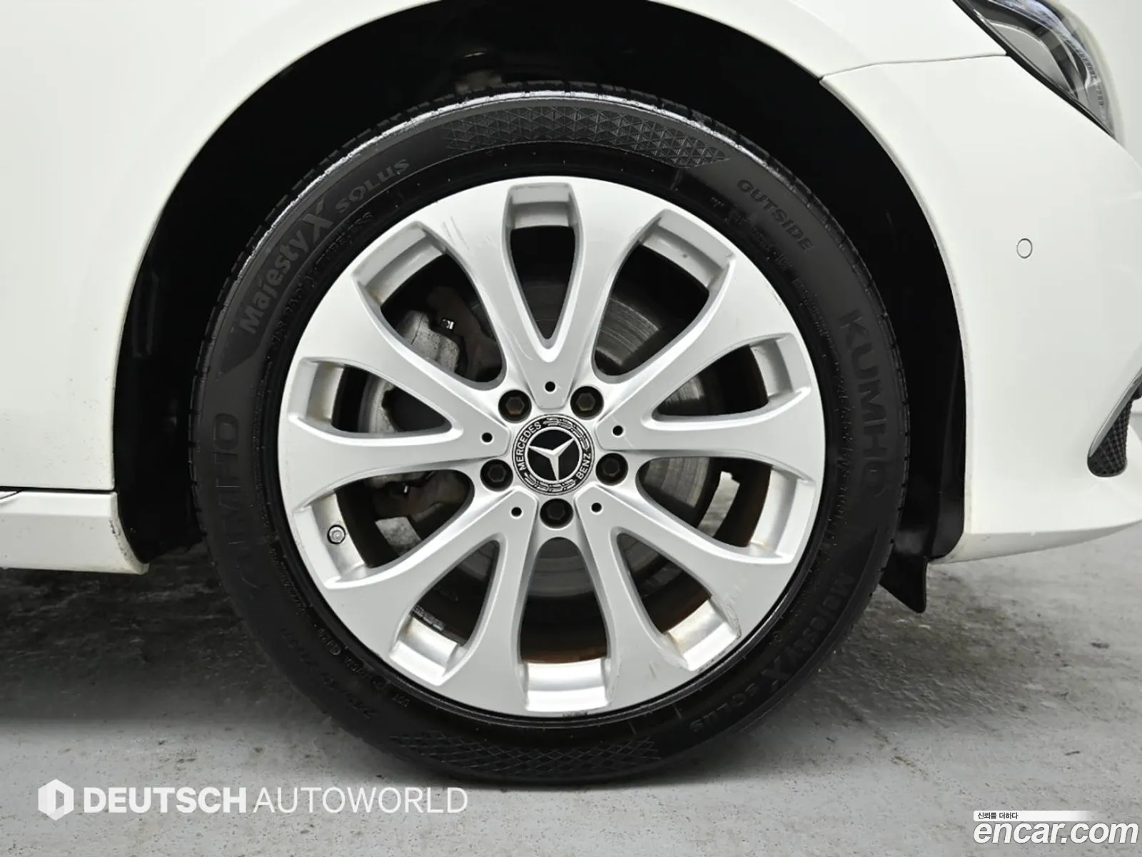 Mercedes-Benz E-Class W213 2017 — 4