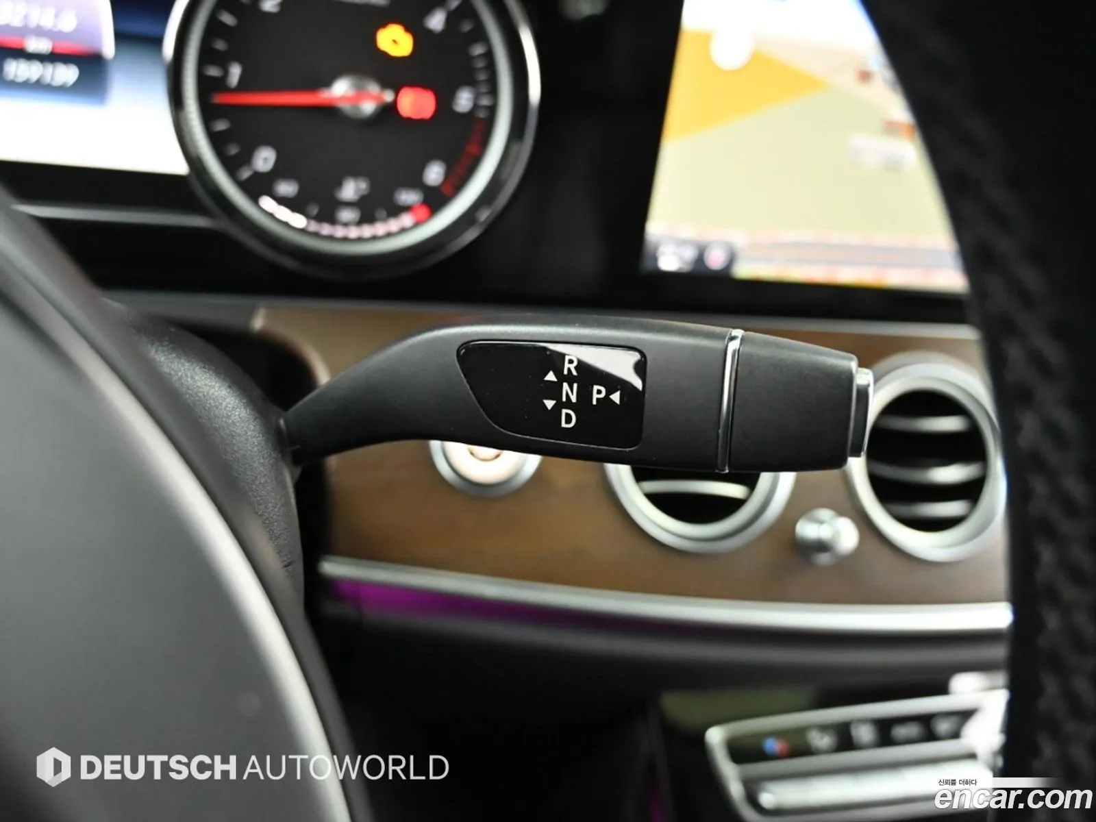 Mercedes-Benz E-Class W213 2017 — 17