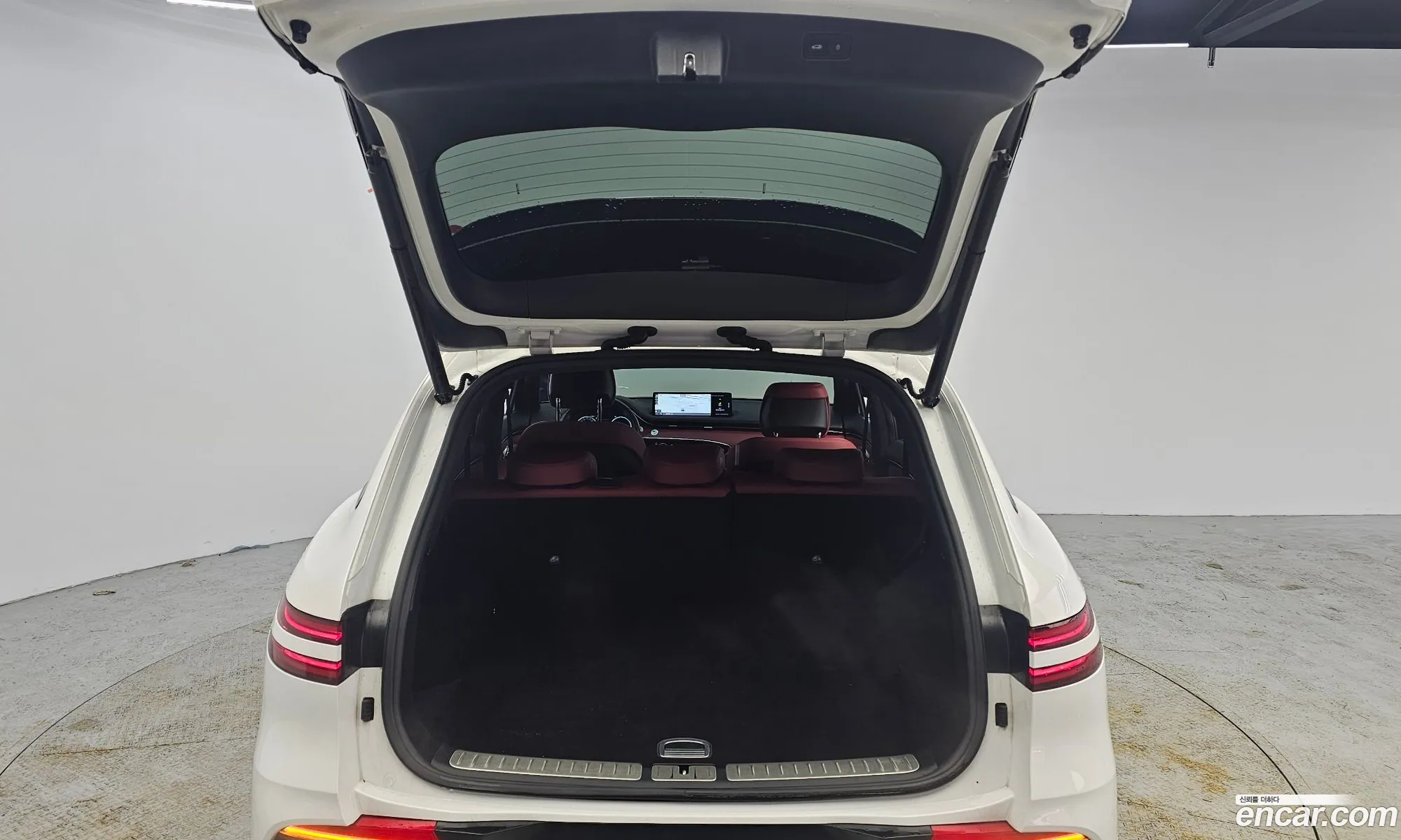 Genesis GV70 2022 — 11