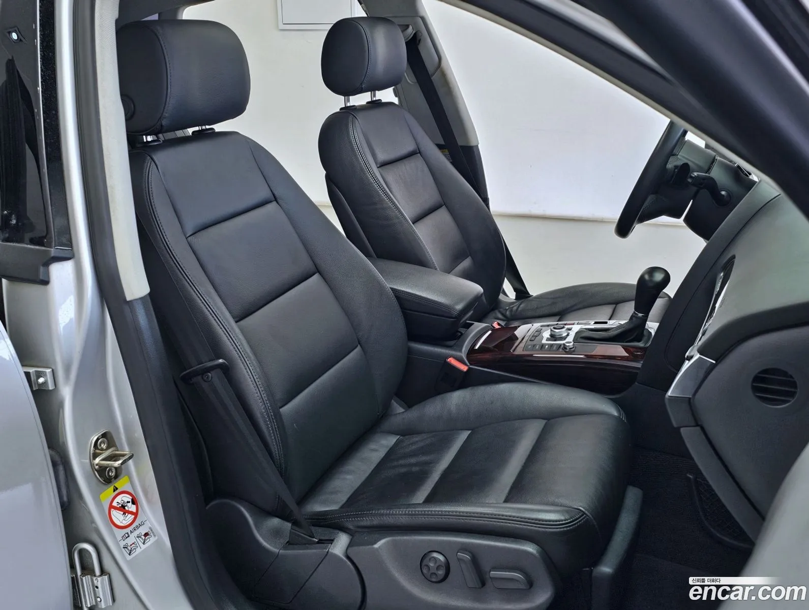 Audi A6 2011 — 12